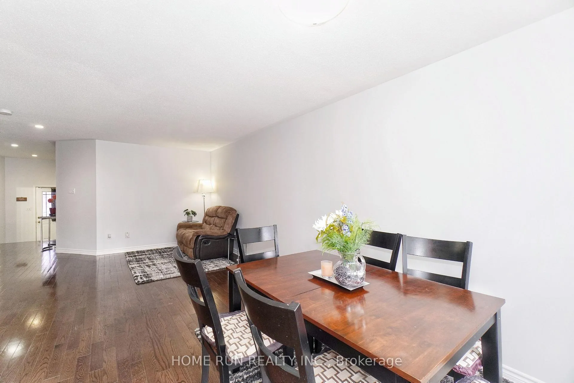 Photo 13 of 2222 Brockstone Crescent, Ottawa, Avalon East — HOMEH