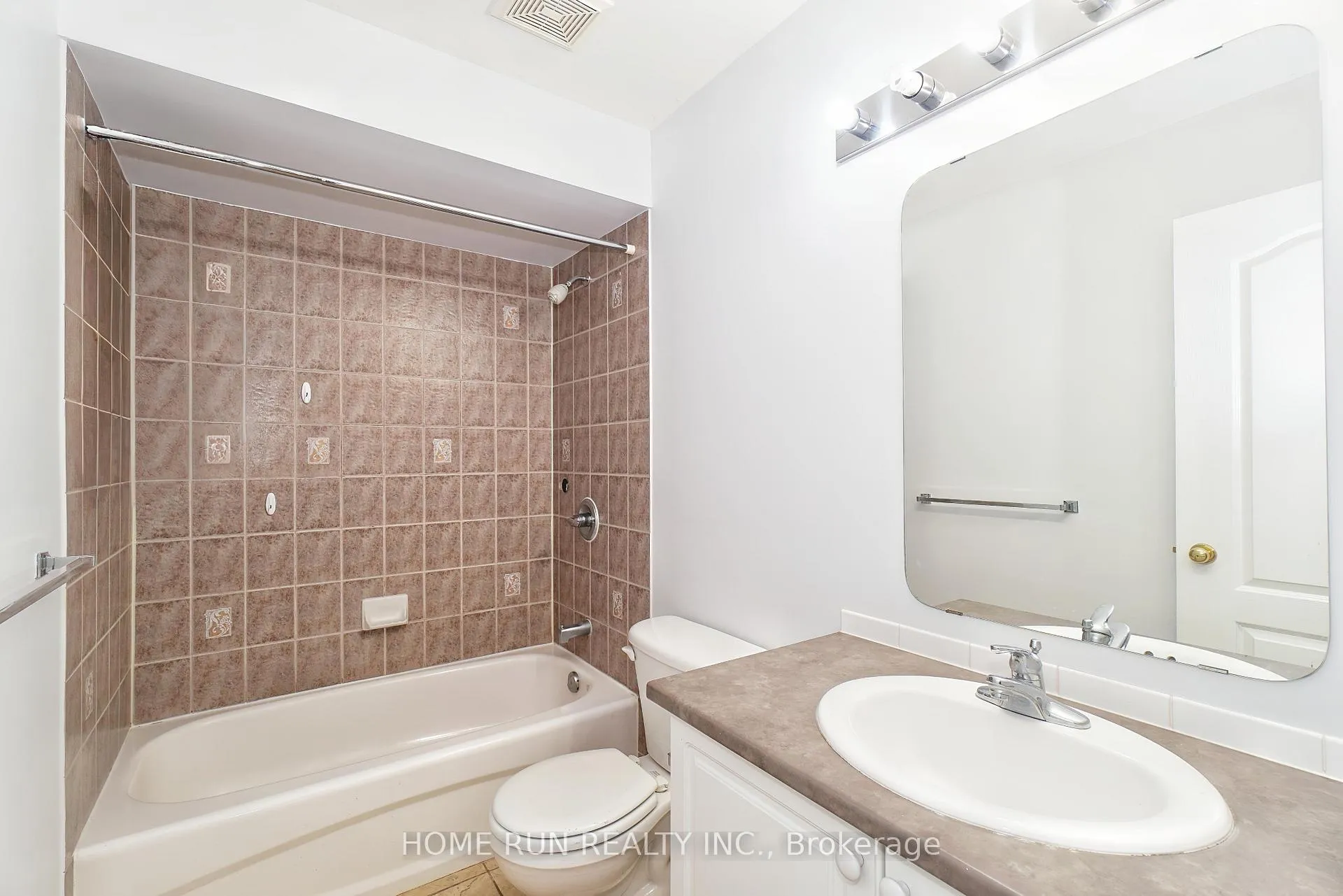 Photo 30 of 2222 Brockstone Crescent, Ottawa, Avalon East — HOMEH