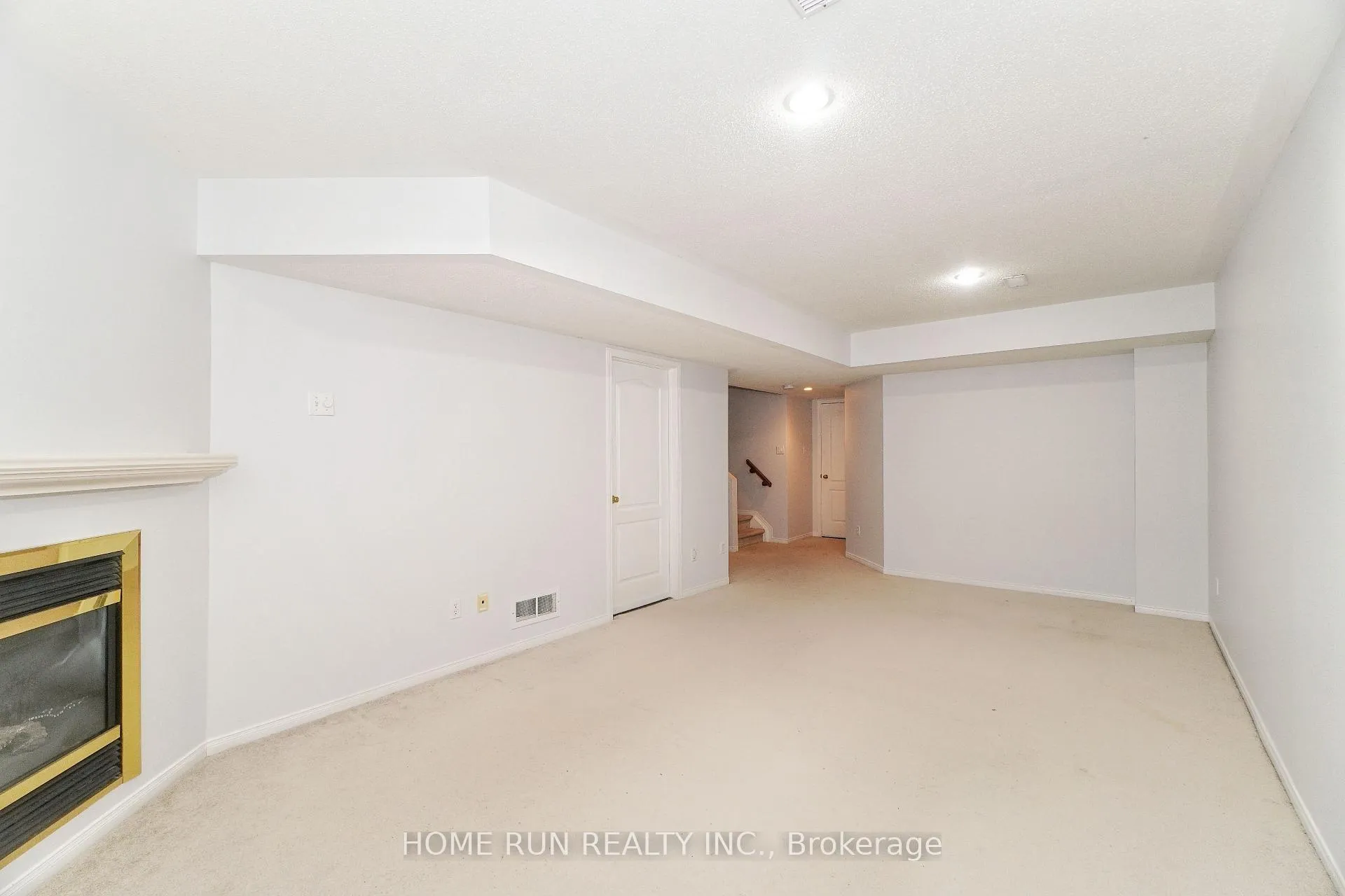 Photo 33 of 2222 Brockstone Crescent, Ottawa, Avalon East — HOMEH