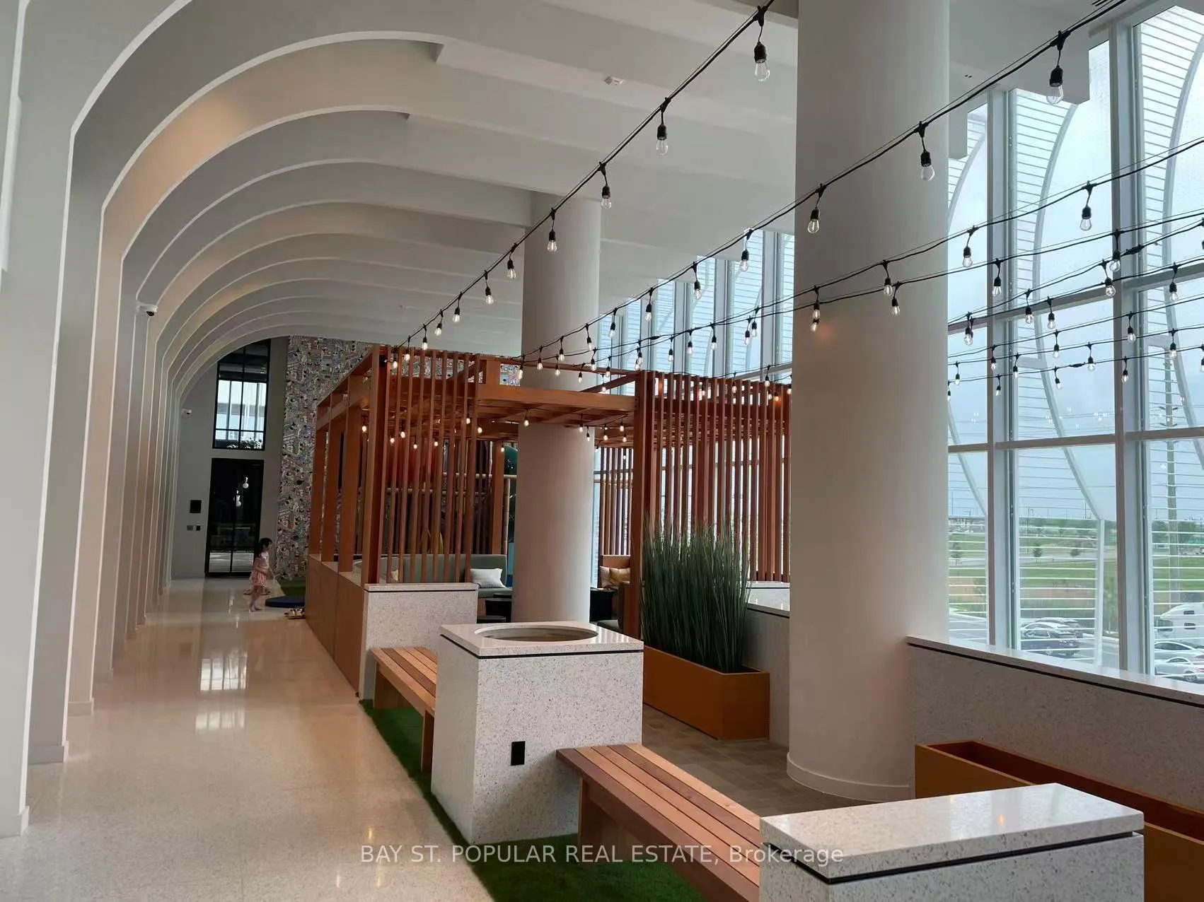 Photo 14 of Unit 3209, 8 Interchange Way, Vaughan, Vaughan Corporate Centre — HOMEH