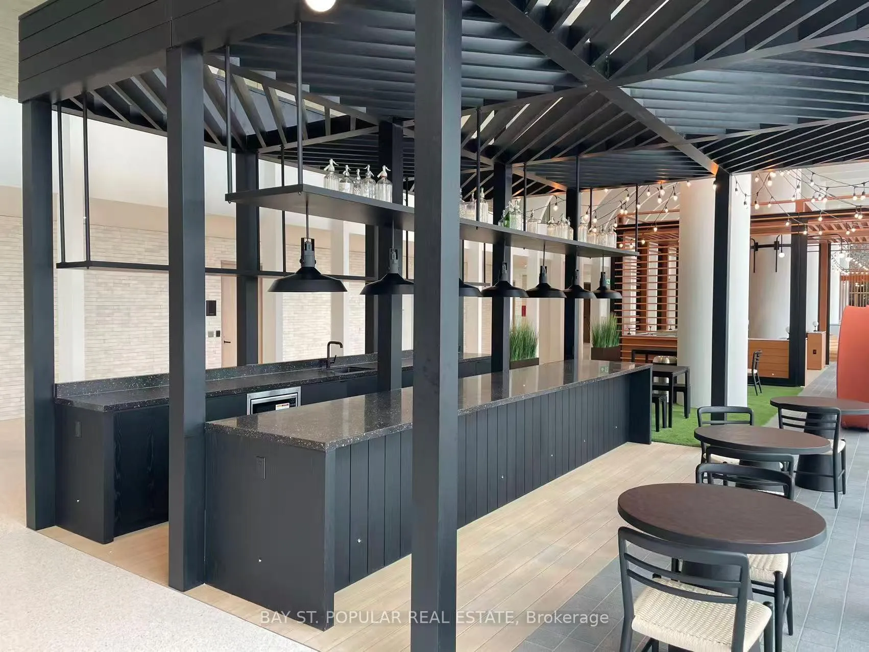 Photo 18 of Unit 3209, 8 Interchange Way, Vaughan, Vaughan Corporate Centre — HOMEH