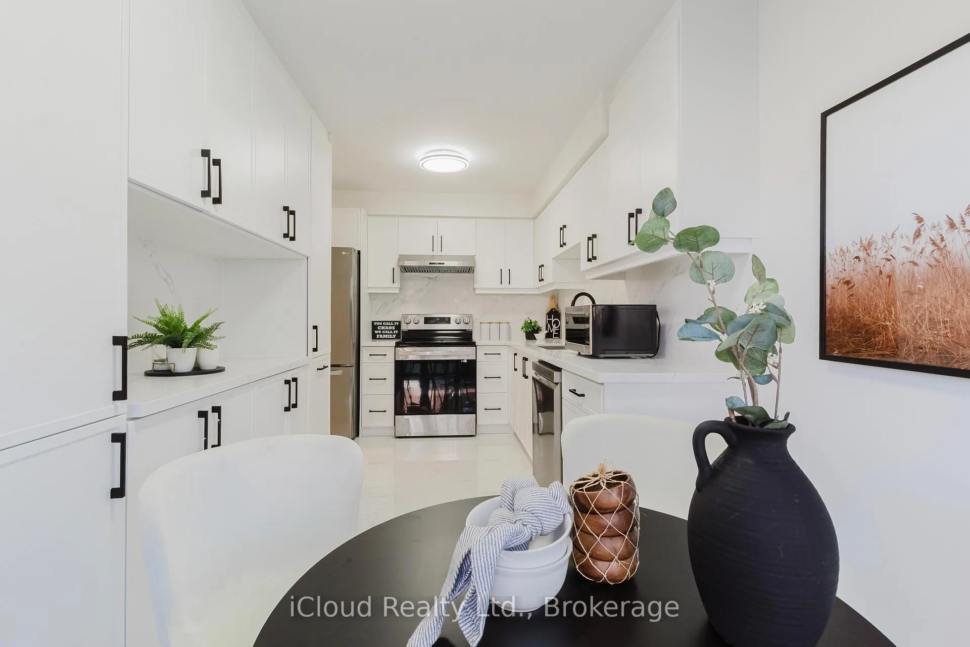 Photo 15 of 19 Goodwood Drive, Markham, Middlefield — HOMEH