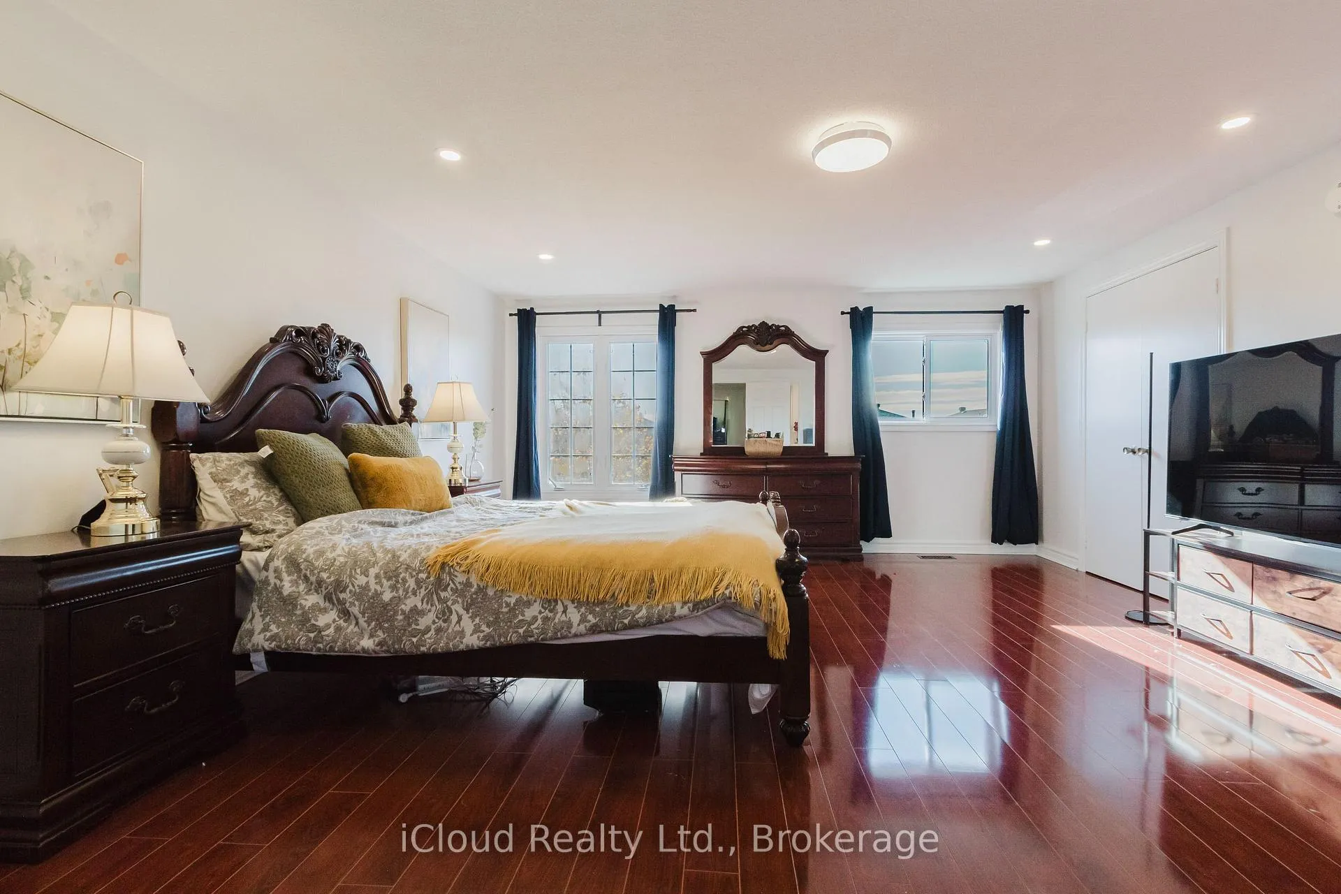 Photo 19 of 19 Goodwood Drive, Markham, Middlefield — HOMEH