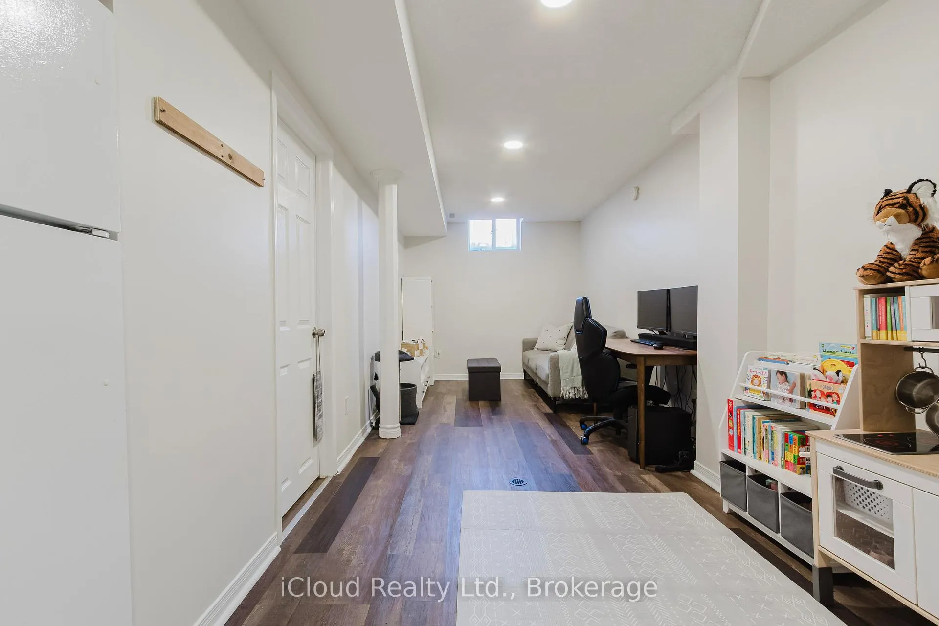 Photo 27 of 19 Goodwood Drive, Markham, Middlefield — HOMEH