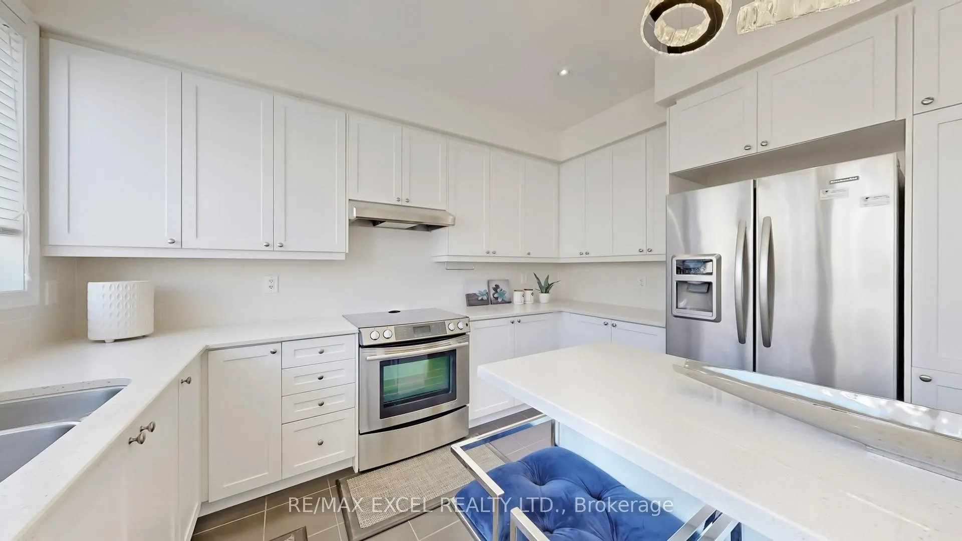 Photo 20 of 27 Maytime Way, Markham, Cathedraltown — HOMEH