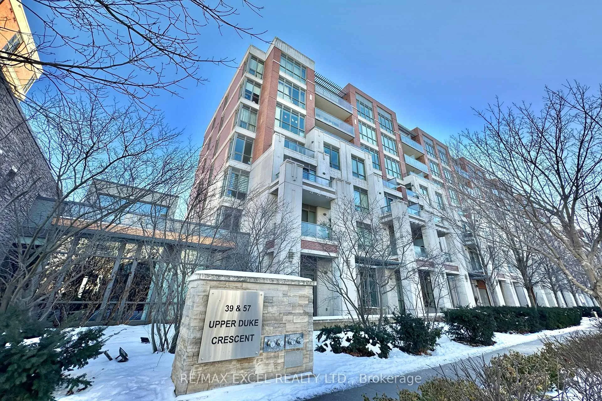 Photo 2 of Unit 316, 57 Upper Duke Crescent, Markham, Unionville — HOMEH