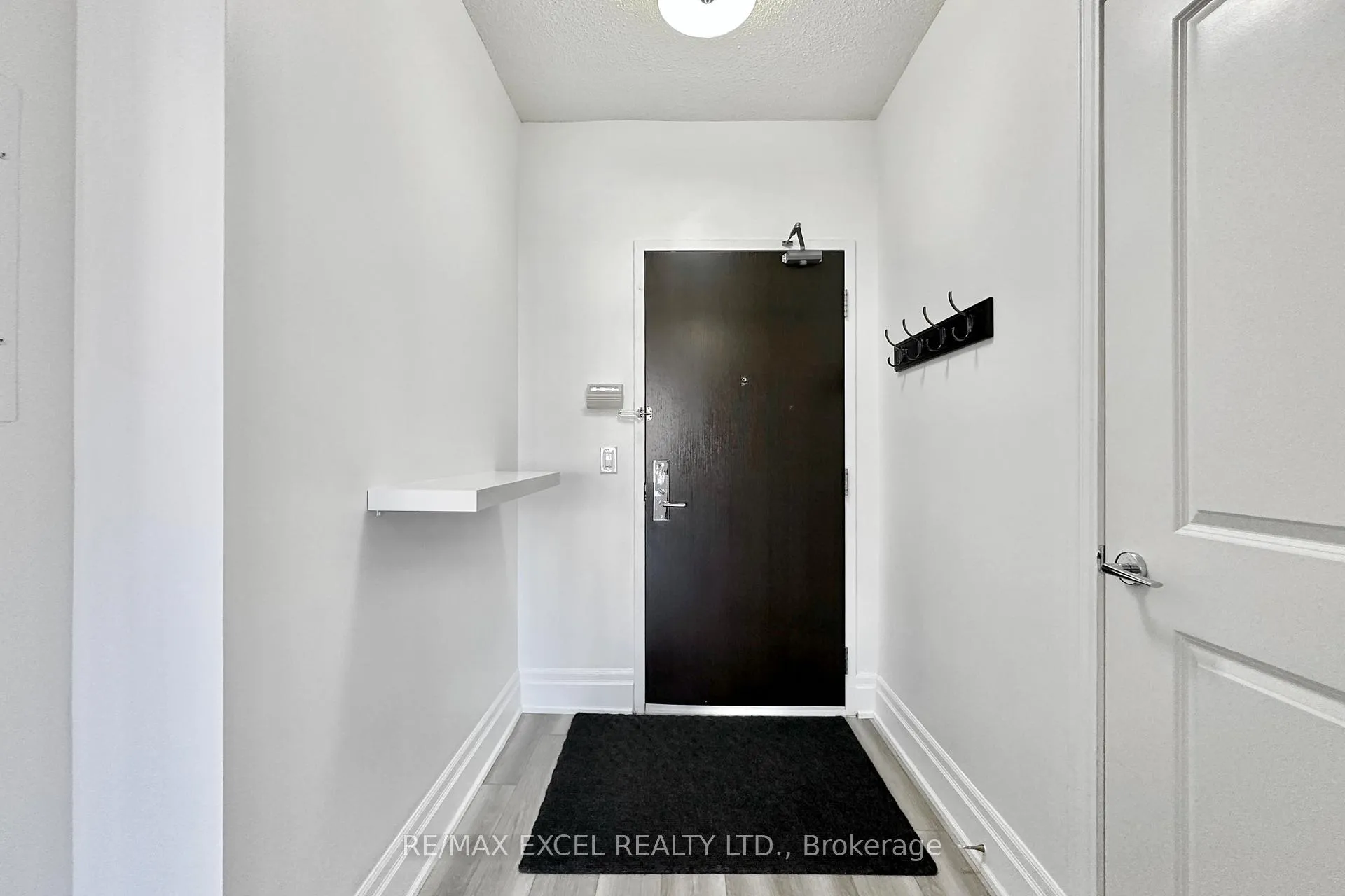 Photo 14 of Unit 316, 57 Upper Duke Crescent, Markham, Unionville — HOMEH