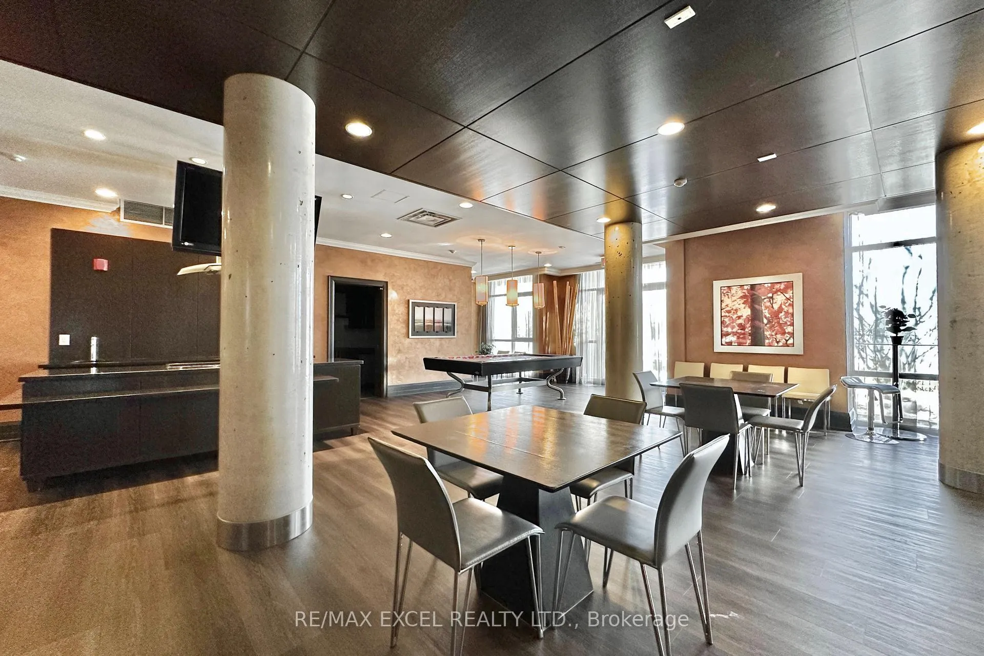 Photo 23 of Unit 316, 57 Upper Duke Crescent, Markham, Unionville — HOMEH