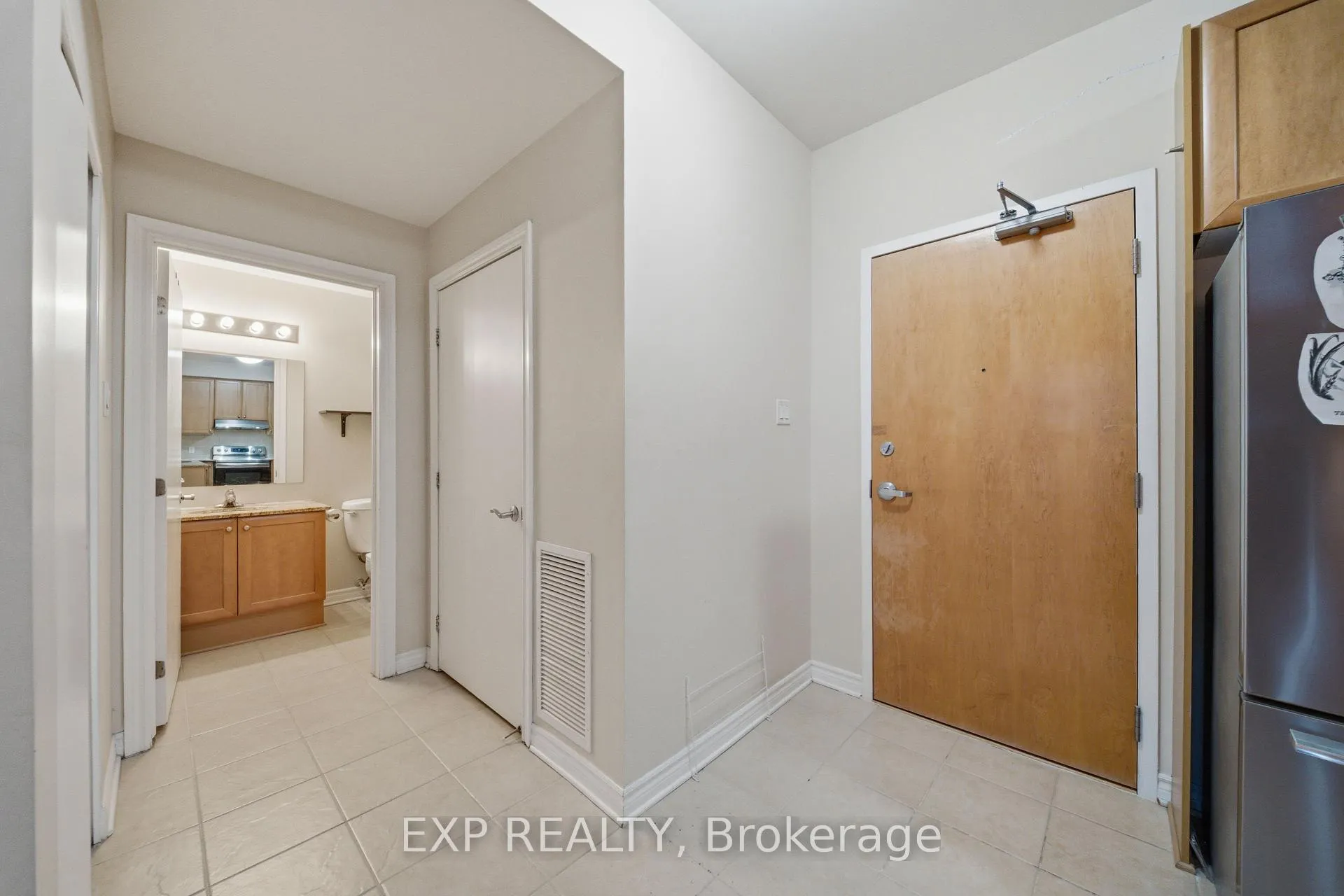 Photo 3 of Unit 218, 205 Bolton Street, Ottawa, Lower Town/Byward Market — HOMEH
