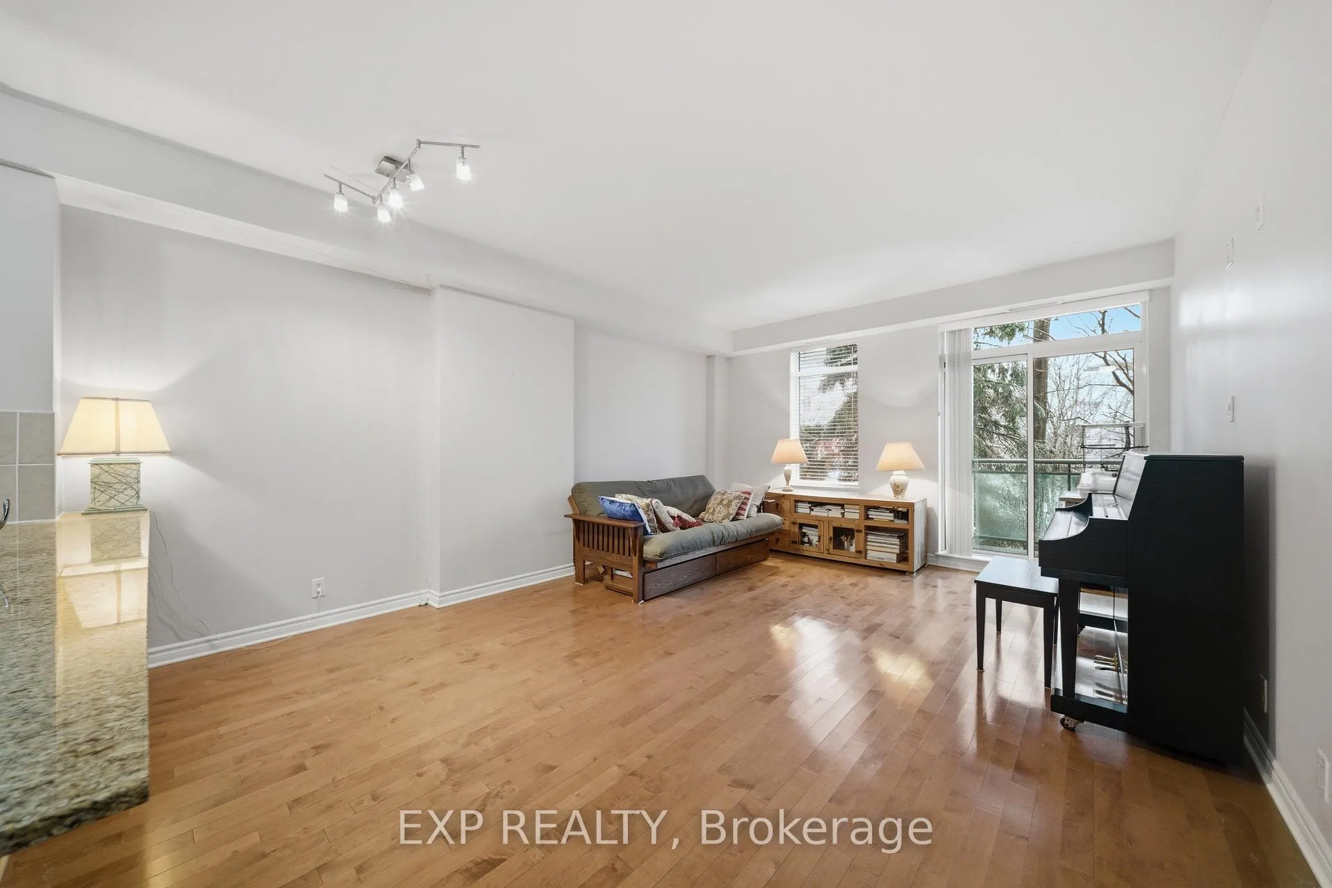 Photo 10 of Unit 218, 205 Bolton Street, Ottawa, Lower Town/Byward Market — HOMEH