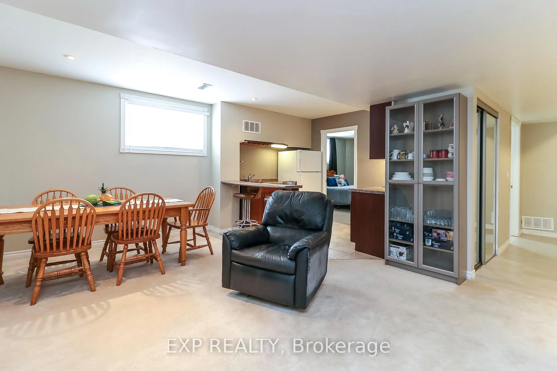 Photo 1 of 30 Cherry Sands Crescent, Wasaga Beach — HOMEH
