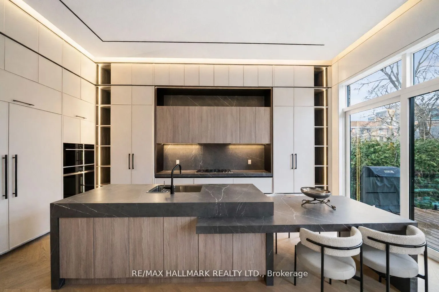Photo 14 of 167 Parkhurst Boulevard, Toronto, Leaside — HOMEH