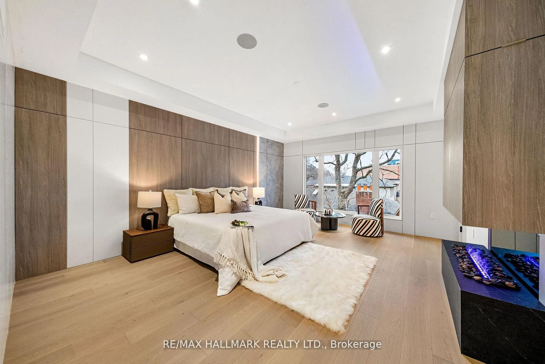 Photo 22 of 167 Parkhurst Boulevard, Toronto, Leaside — HOMEH