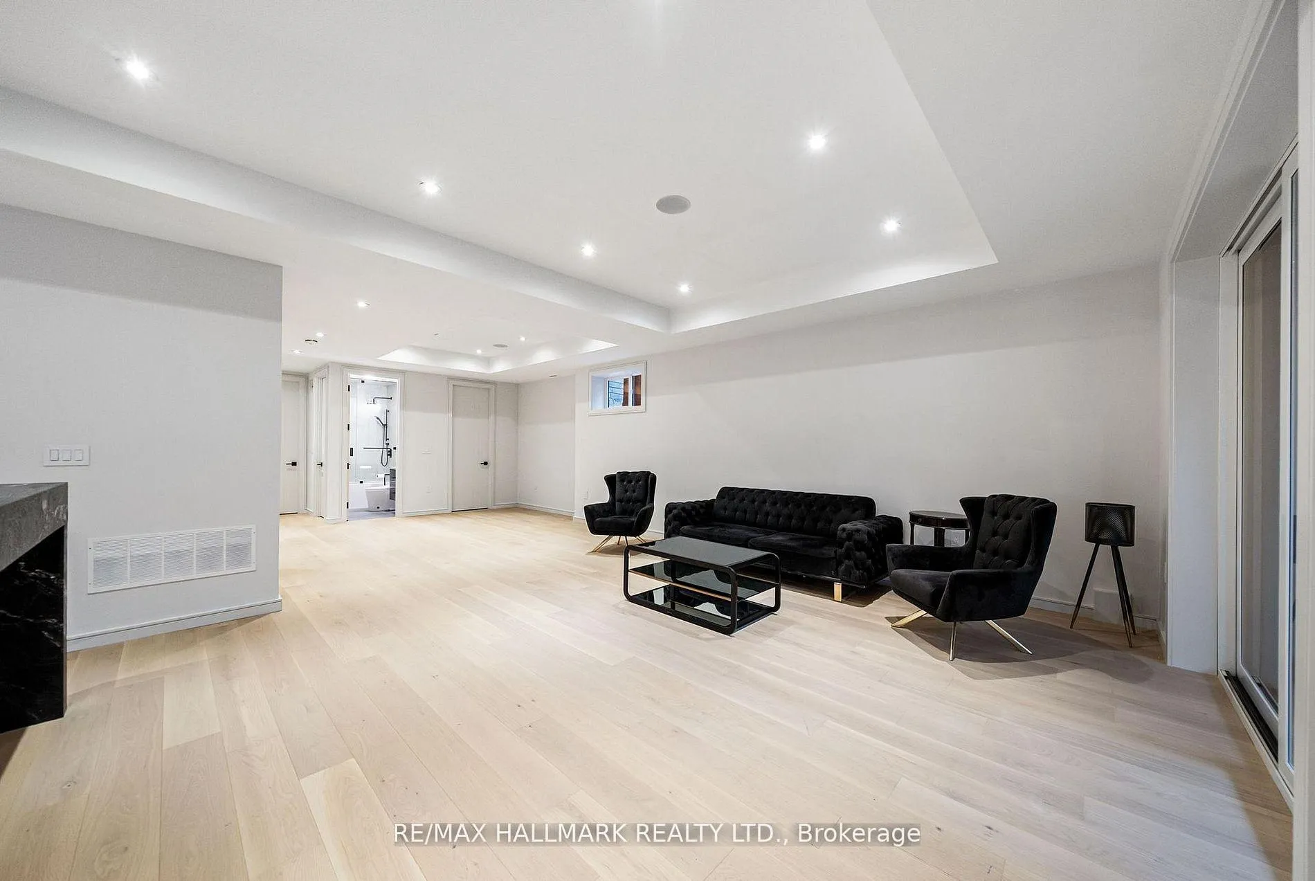 Photo 43 of 167 Parkhurst Boulevard, Toronto, Leaside — HOMEH