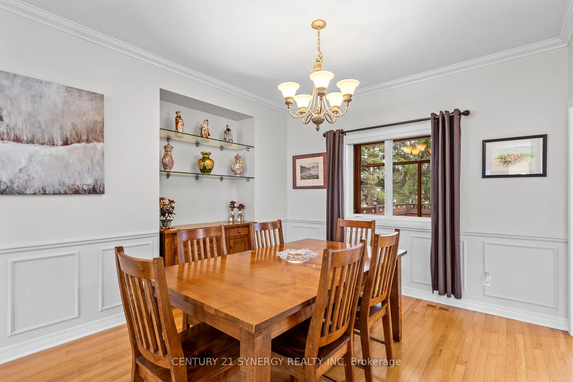 Photo 11 of 26 Moore Street, Ottawa, Richmond — HOMEH
