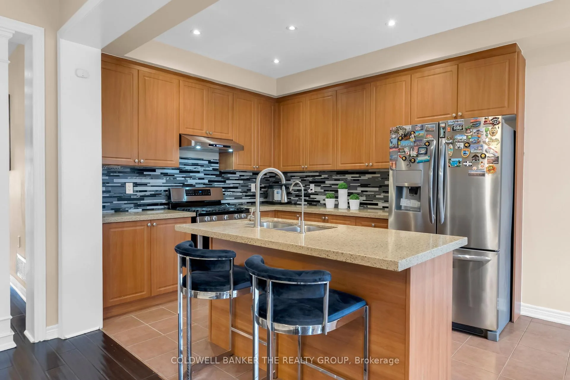 Photo 17 of 34 Callalily Road, Brampton, Northwest Sandalwood Parkway — HOMEH