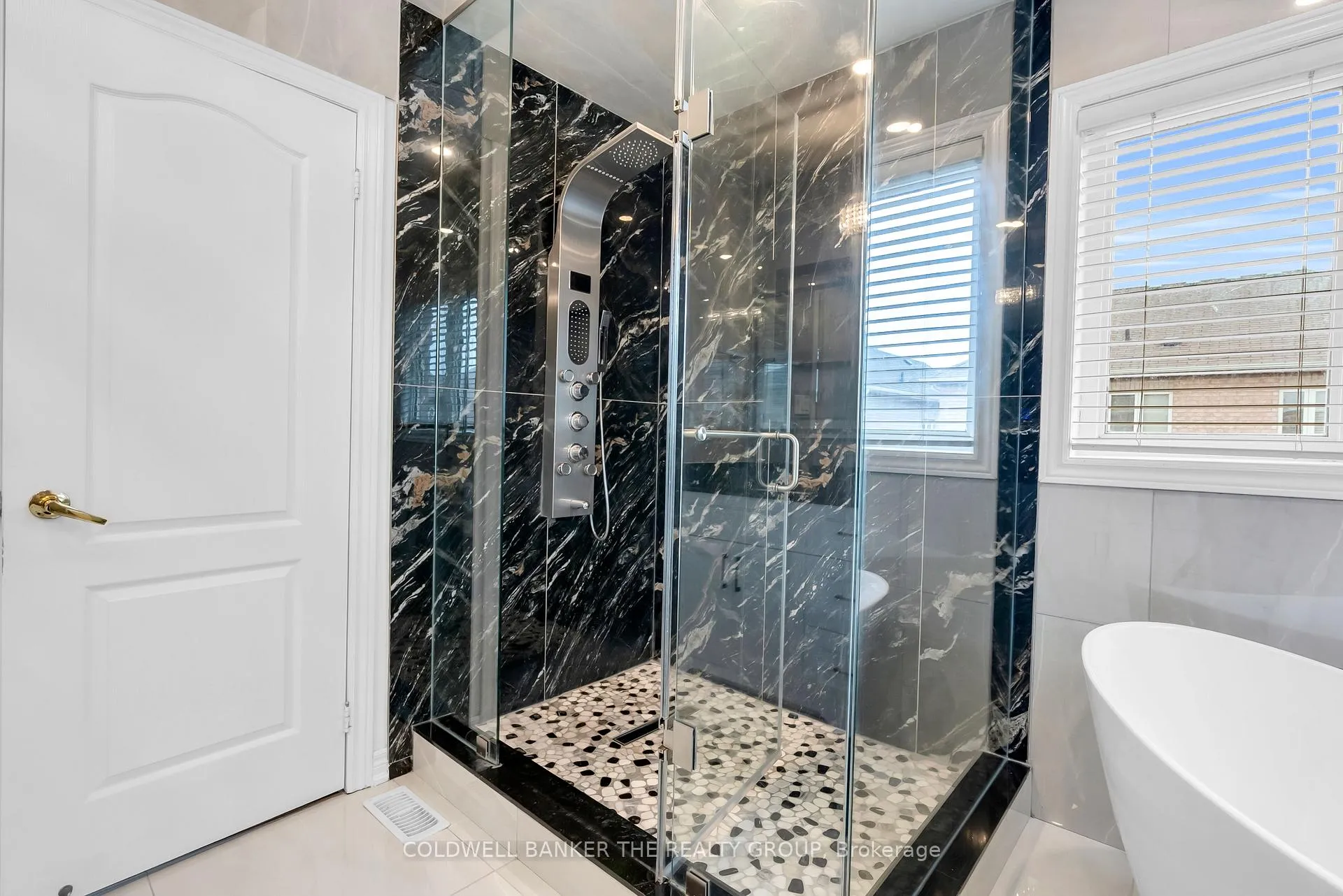 Photo 29 of 34 Callalily Road, Brampton, Northwest Sandalwood Parkway — HOMEH
