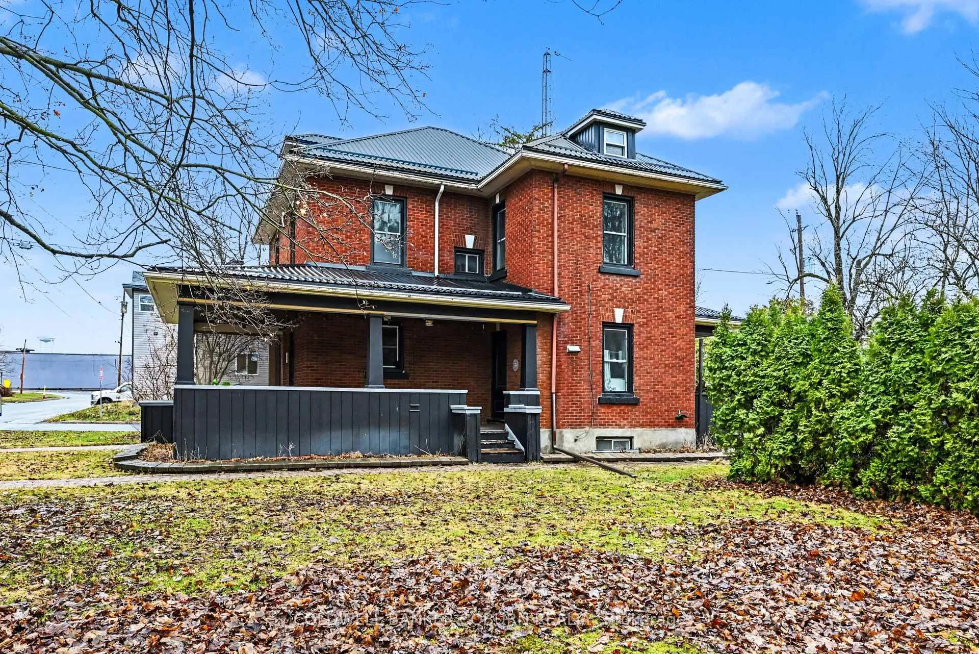 Photo 3 of 93 King Street, North Dundas, Chesterville — HOMEH