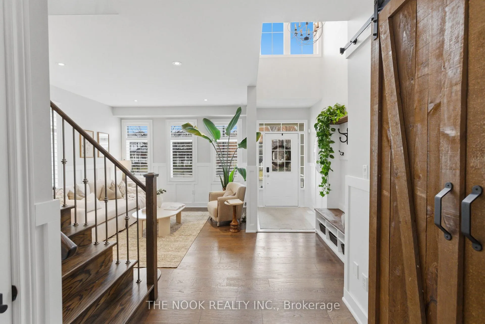 Photo 6 of 52 Gerry Ravary Place, Whitby, Brooklin — HOMEH