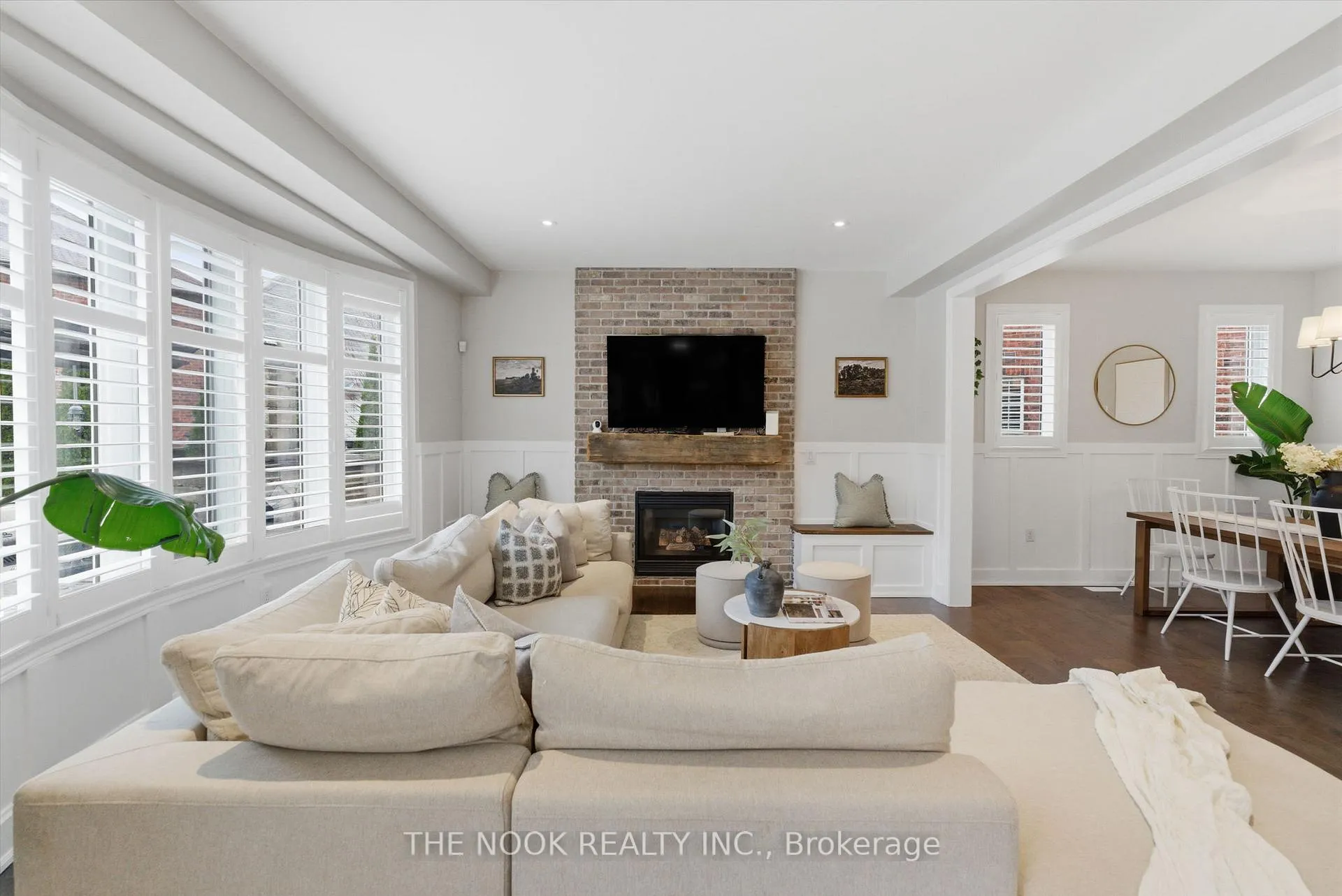 Photo 11 of 52 Gerry Ravary Place, Whitby, Brooklin — HOMEH