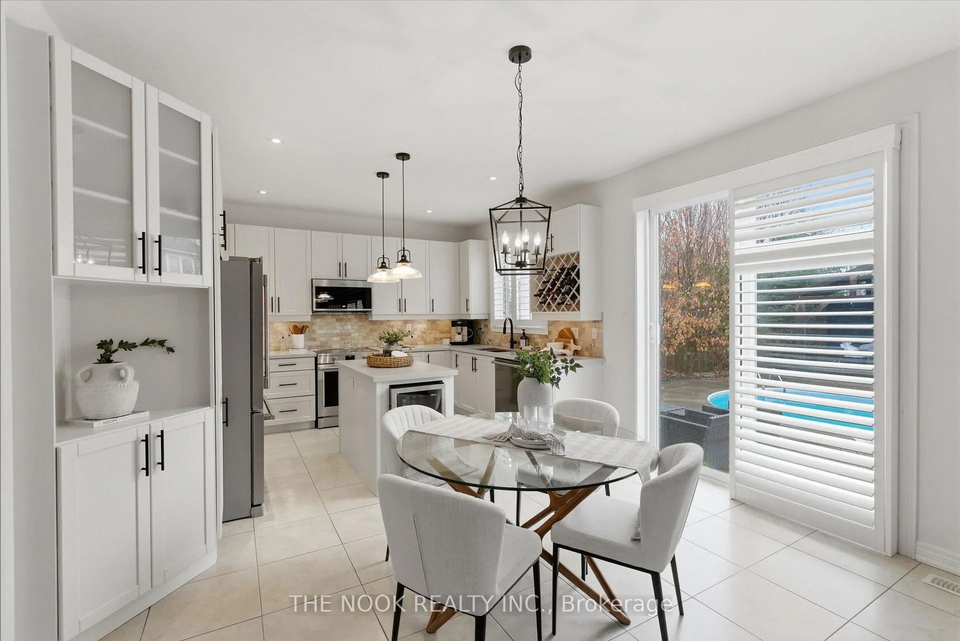 Photo 13 of 52 Gerry Ravary Place, Whitby, Brooklin — HOMEH