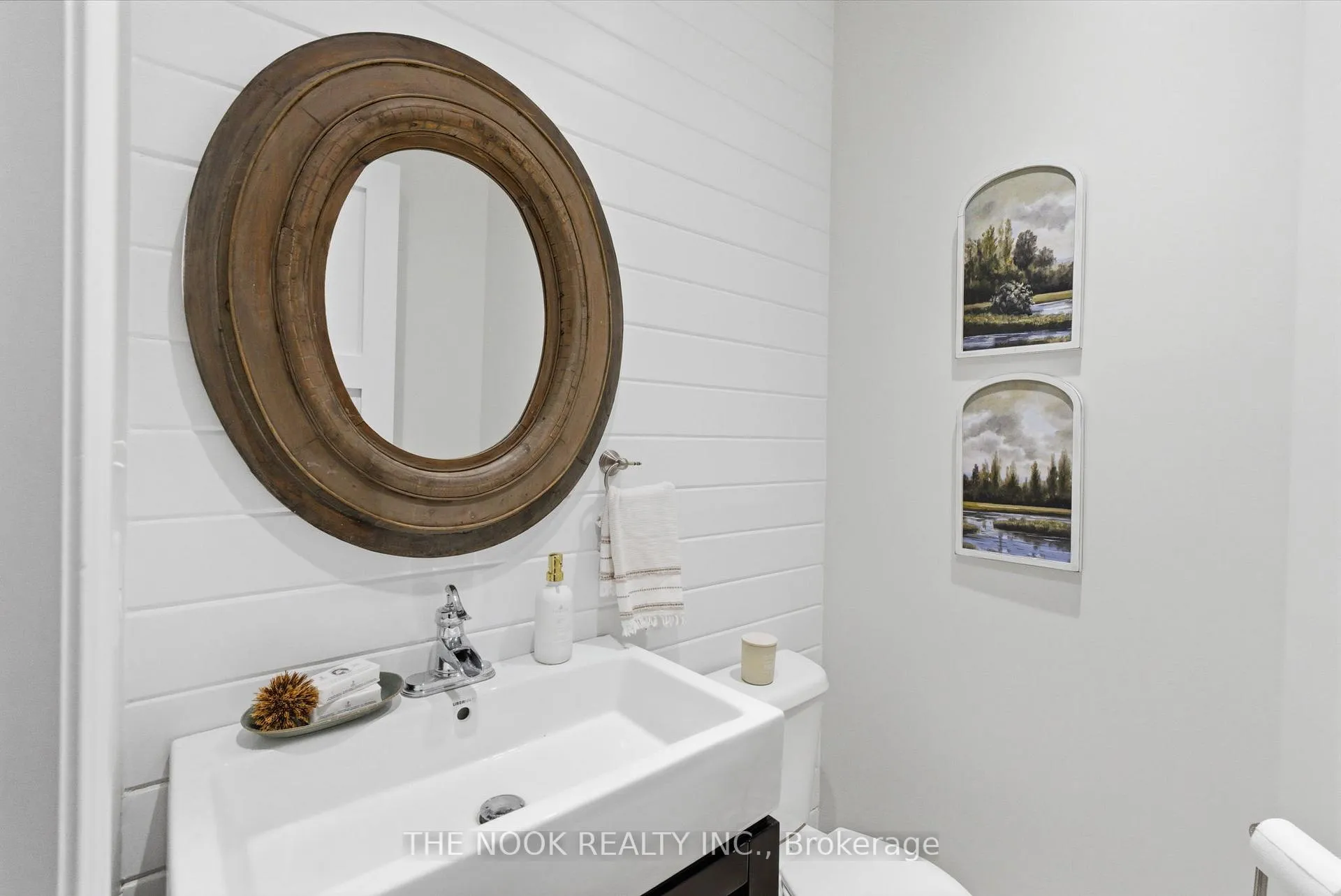 Photo 18 of 52 Gerry Ravary Place, Whitby, Brooklin — HOMEH