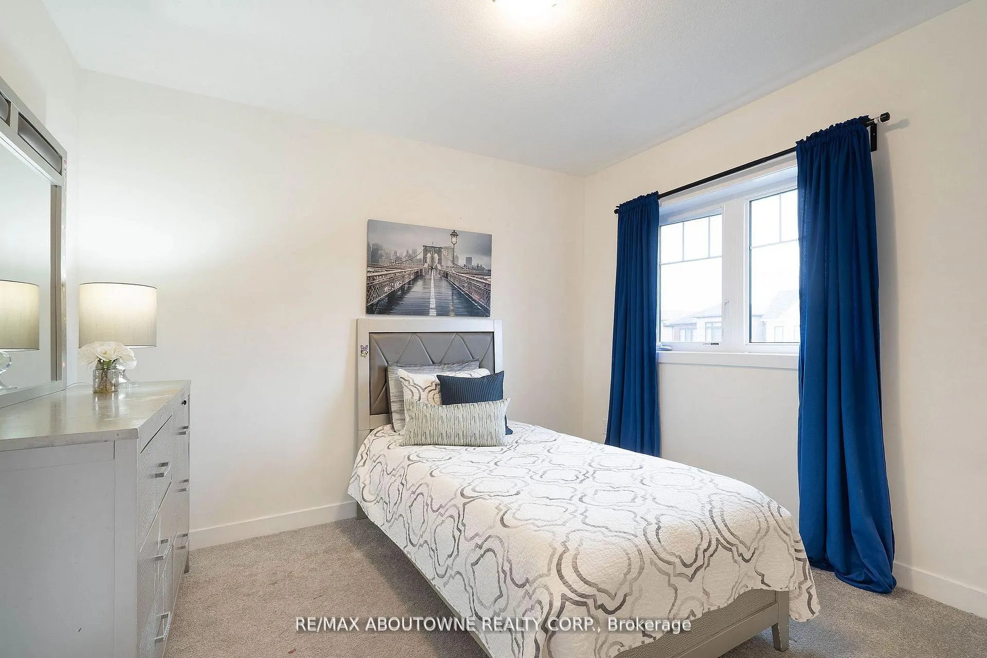 Photo 28 of 57 Monteith Drive, Brantford — HOMEH