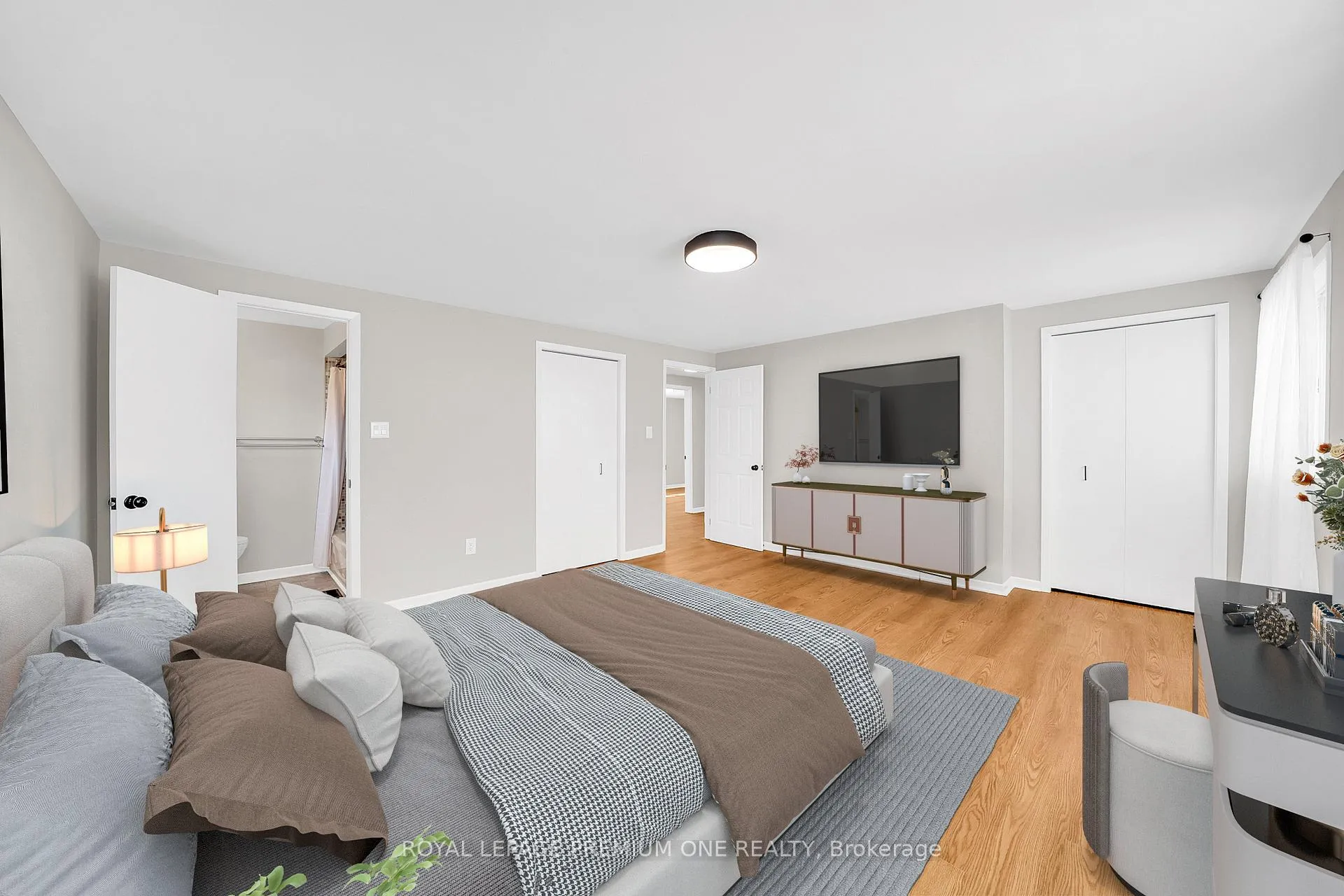 Photo 24 of 211 Chartland Boulevard S, Scarborough, Agincourt North — HOMEH