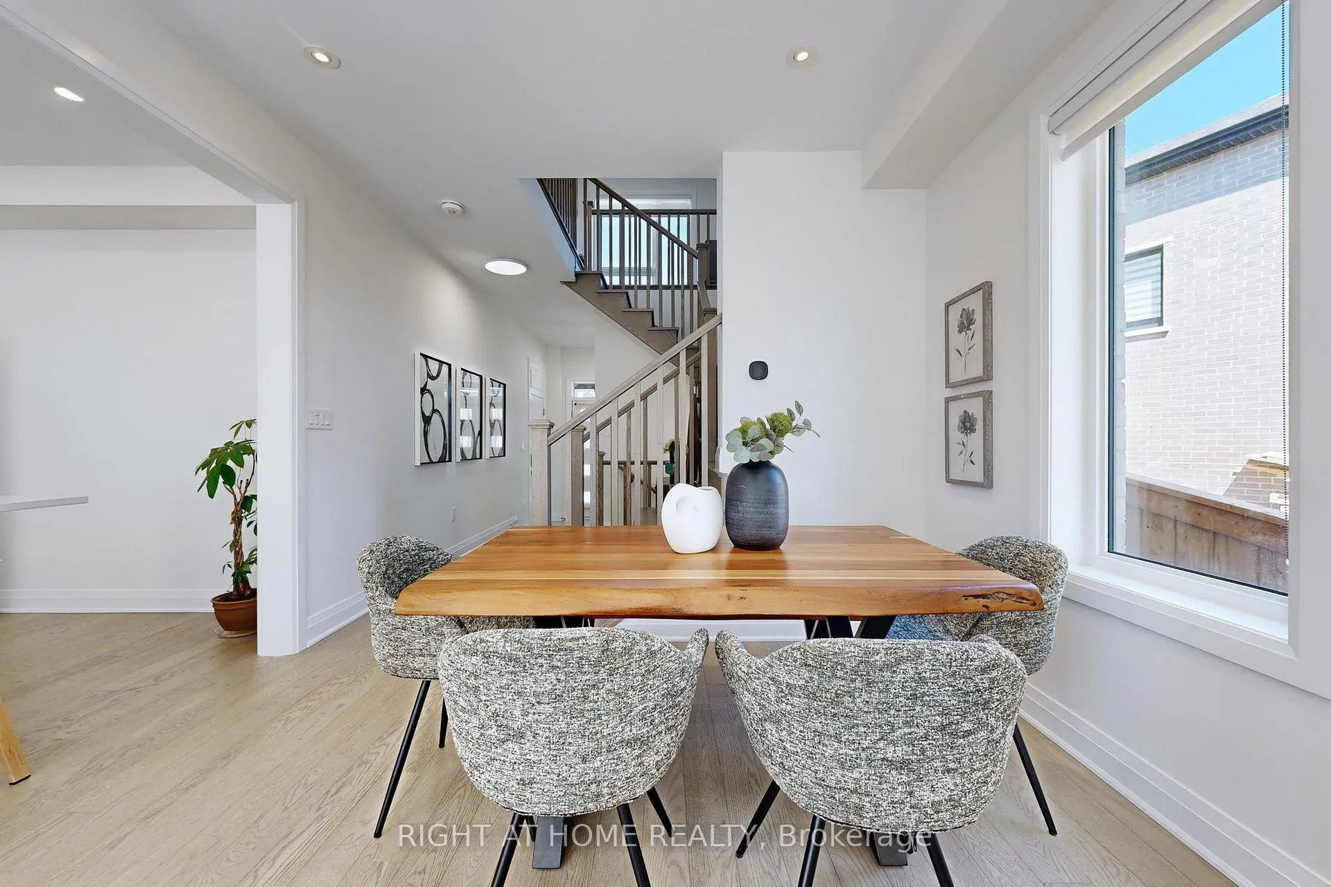 Photo 8 of 1409 Stillmeadow Lane, Pickering, Rural Pickering — HOMEH