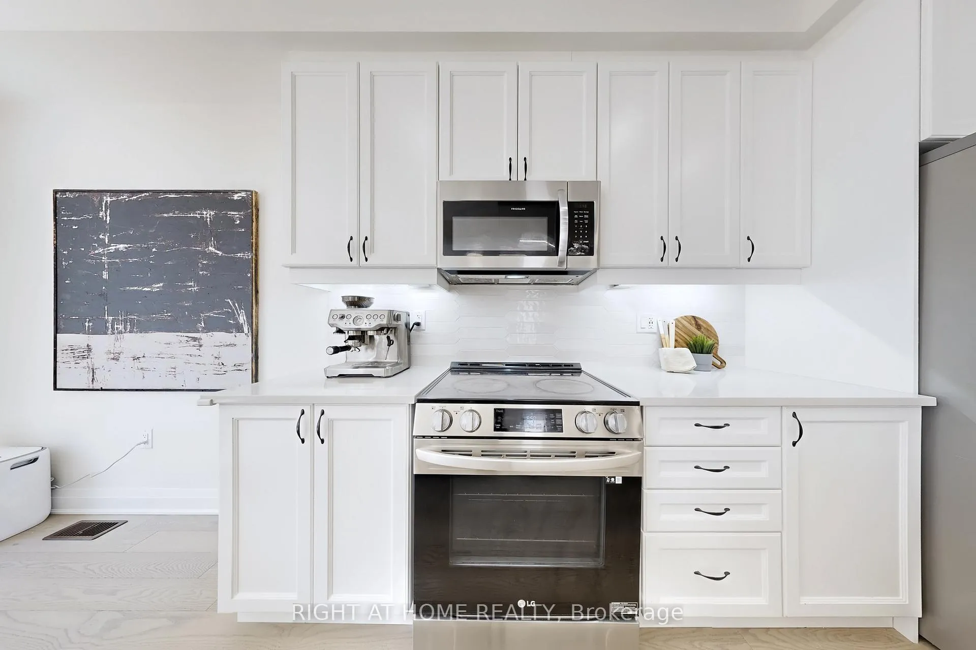 Photo 17 of 1409 Stillmeadow Lane, Pickering, Rural Pickering — HOMEH