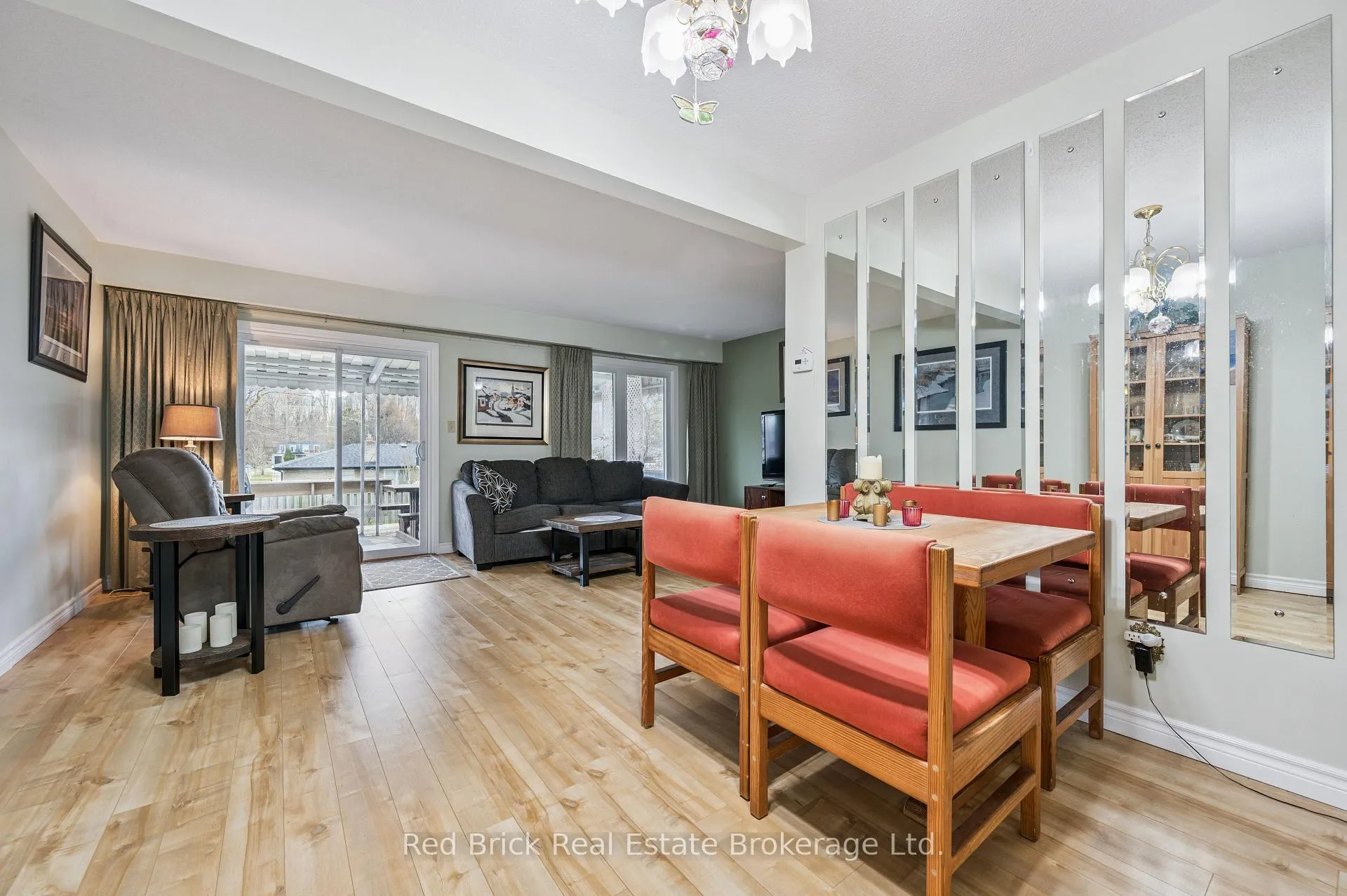 Photo 6 of 53 Shadeland Crescent, Kitchener — HOMEH