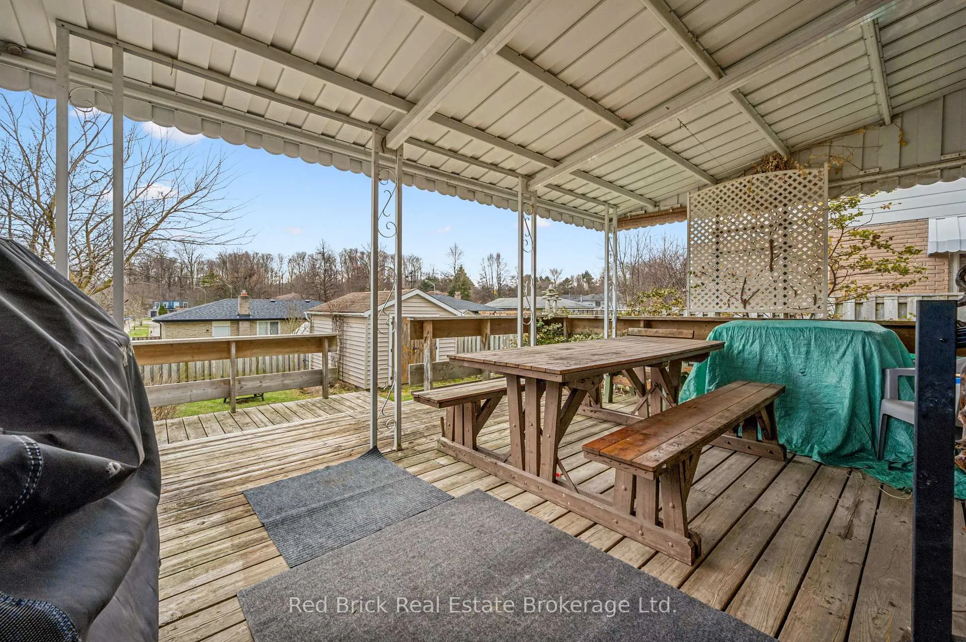 Photo 19 of 53 Shadeland Crescent, Kitchener — HOMEH