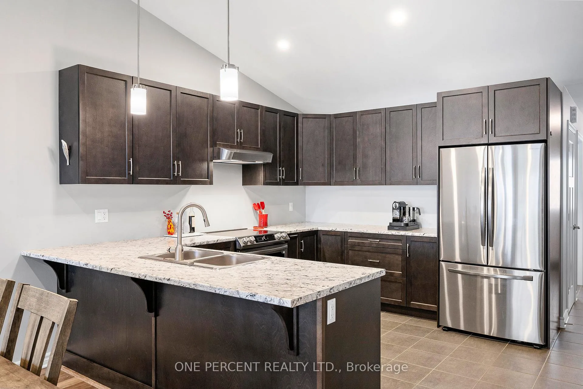 Photo 5 of 15 Yade Road, Arnprior — HOMEH