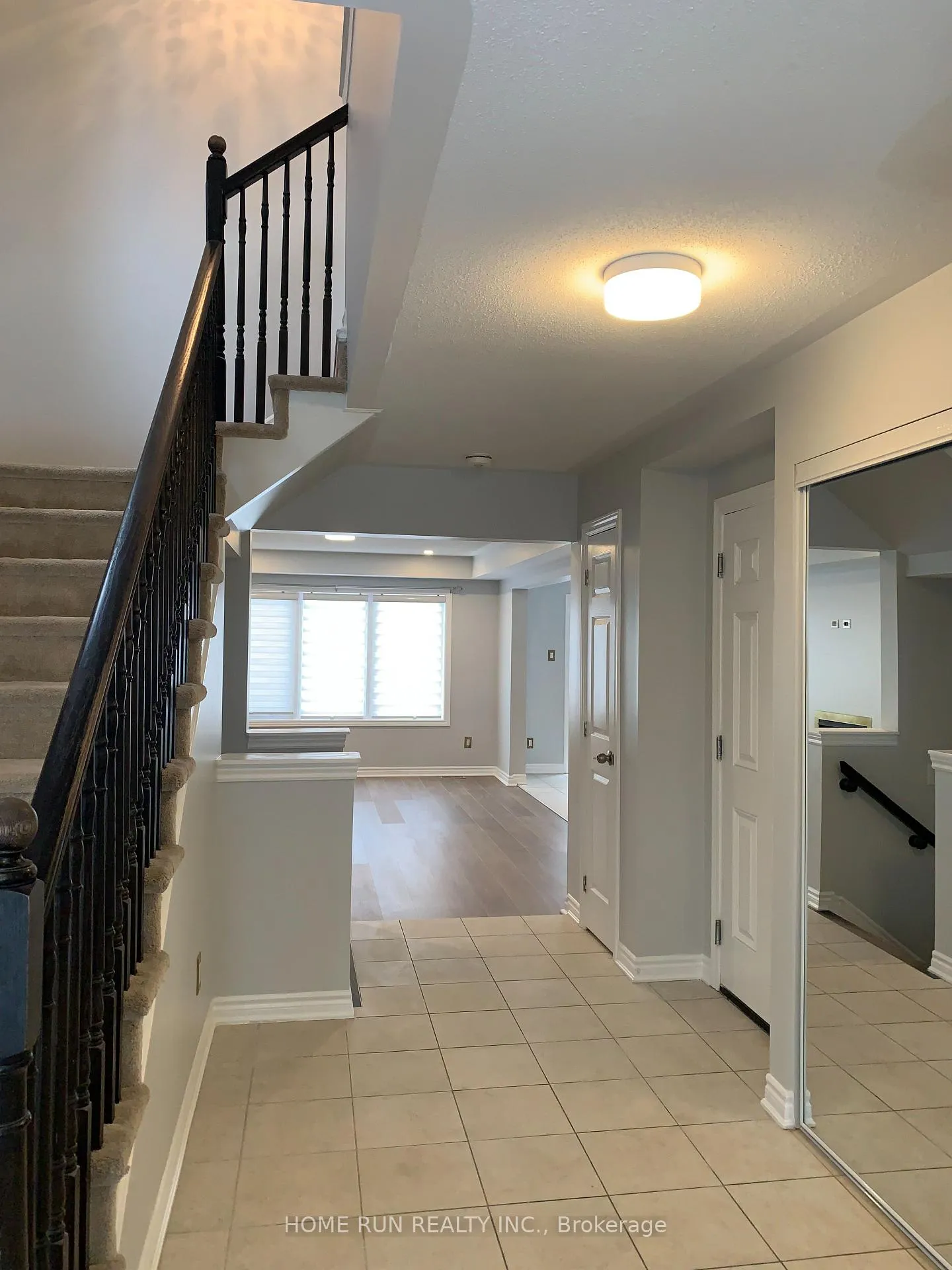Photo 2 of 1013 Apolune Street, Ottawa, Barrhaven - Half Moon Bay — HOMEH