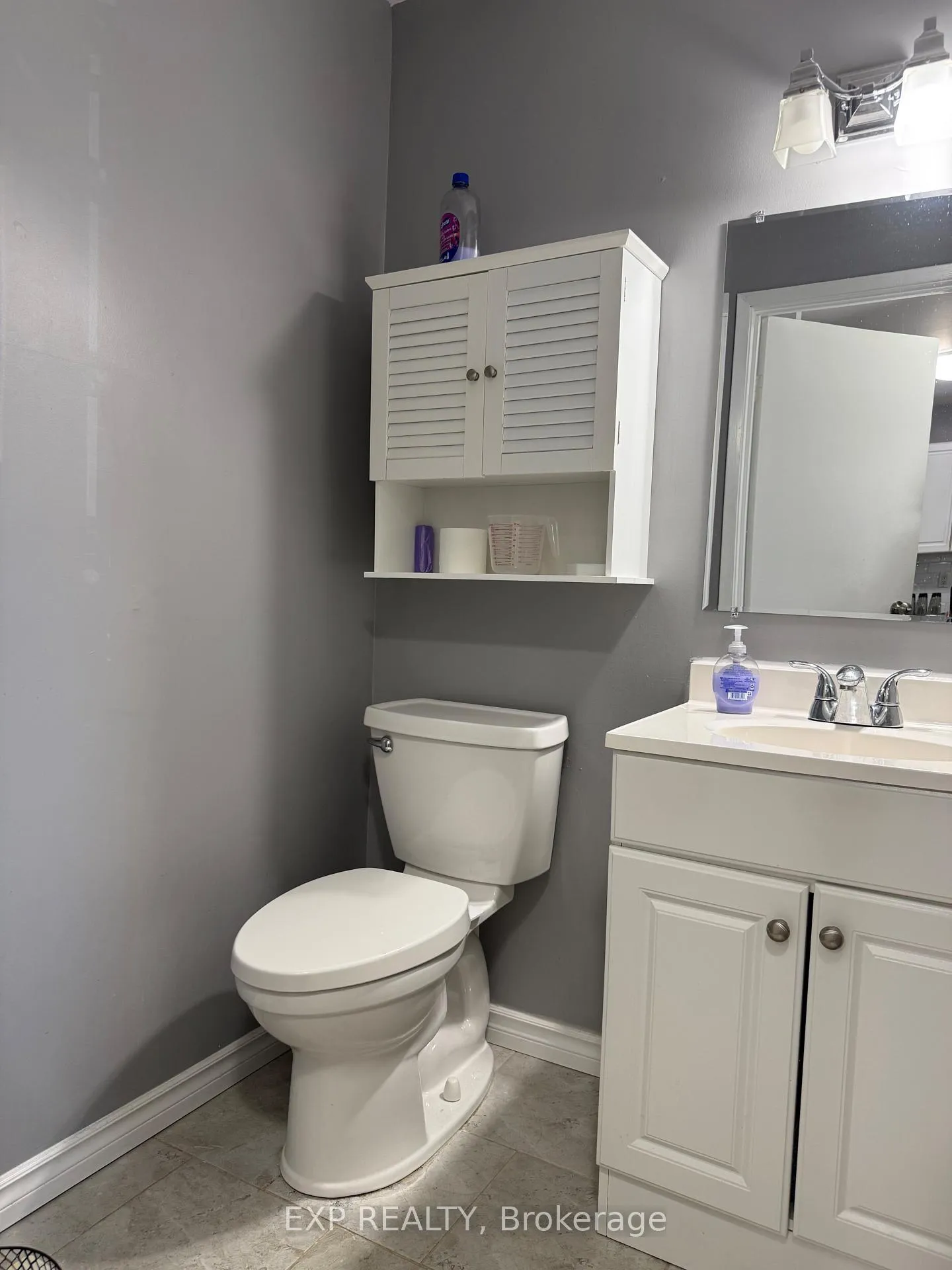 Photo 5 of Unit 6, 255 Northlake Drive, Waterloo, North Lakeshore — HOMEH