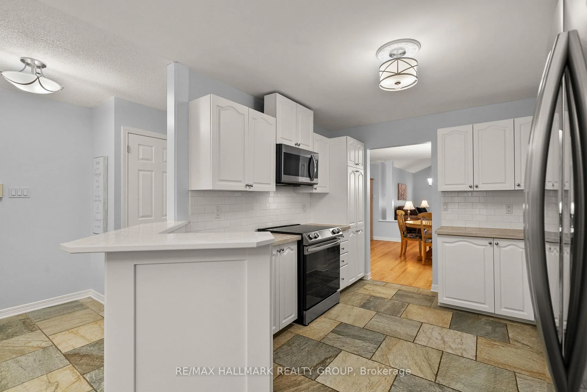 Photo 6 of 38 North Harrow Drive, Ottawa, Barrhaven - Longfields — HOMEH