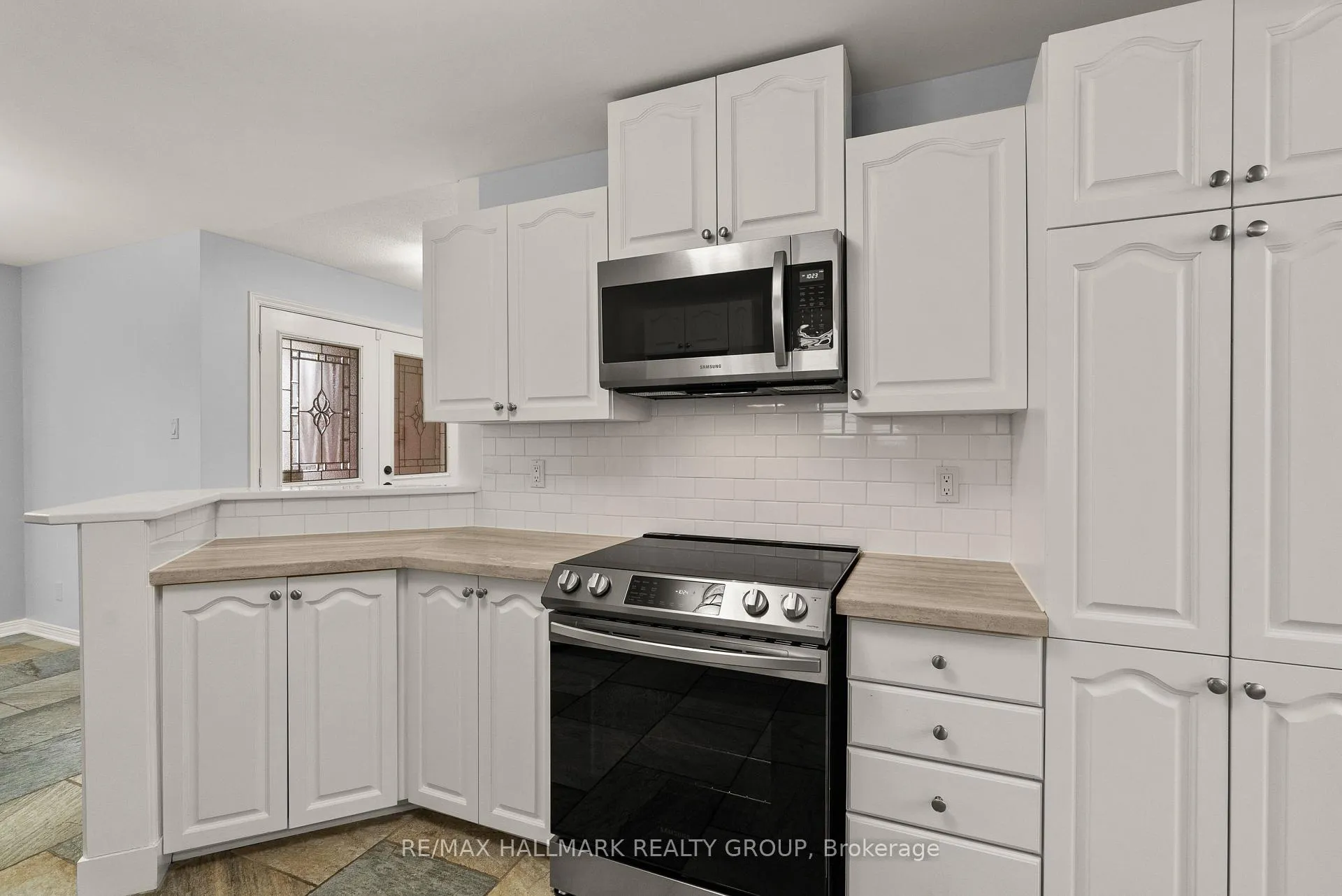 Photo 7 of 38 North Harrow Drive, Ottawa, Barrhaven - Longfields — HOMEH