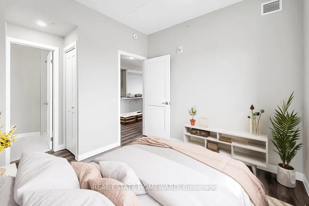 Photo 5 of Unit 2011, 15 Queen Street S, Hamilton, Central — HOMEH