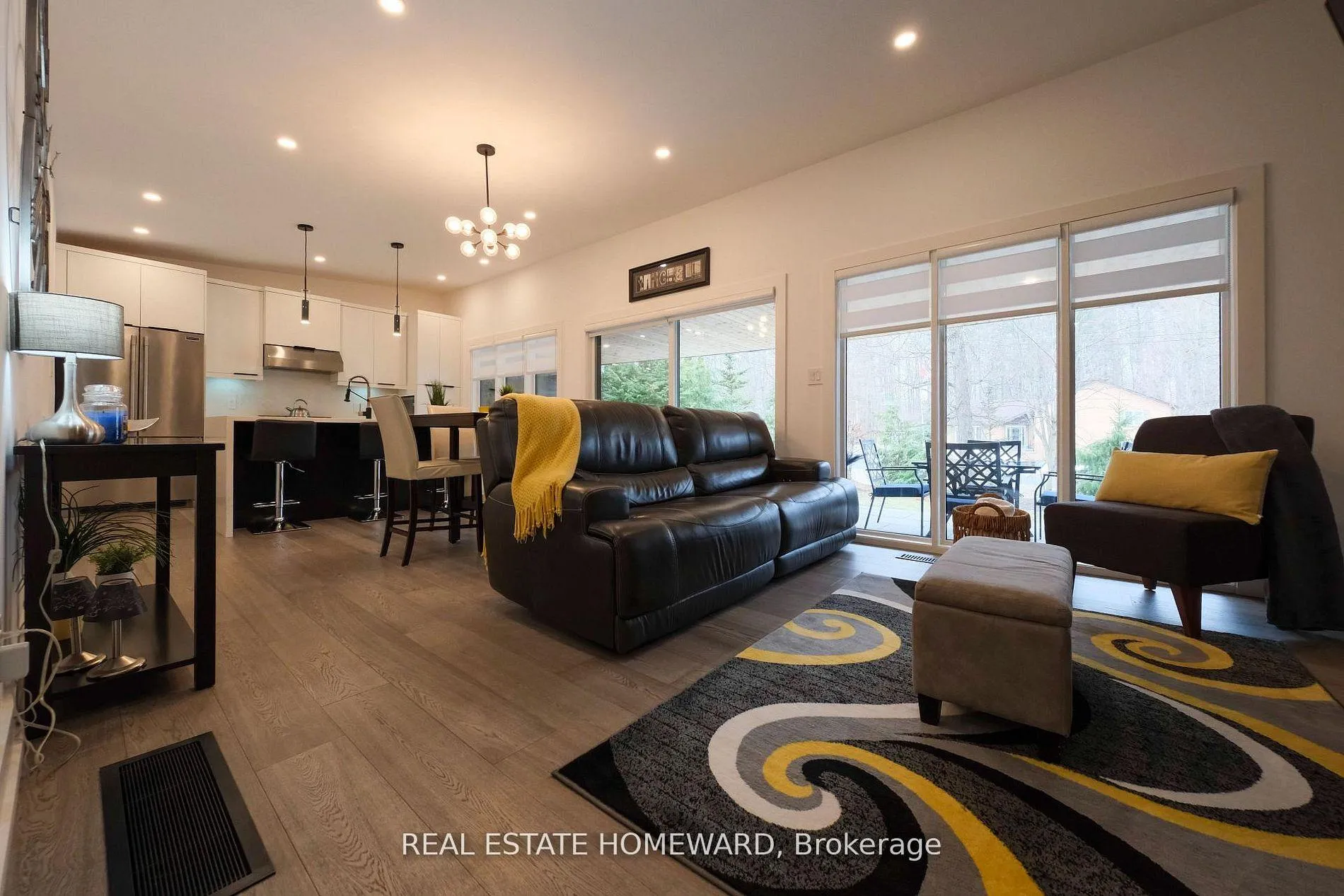 Photo 9 of 3763 fairway Road, Innisfil, Rural Innisfil — HOMEH