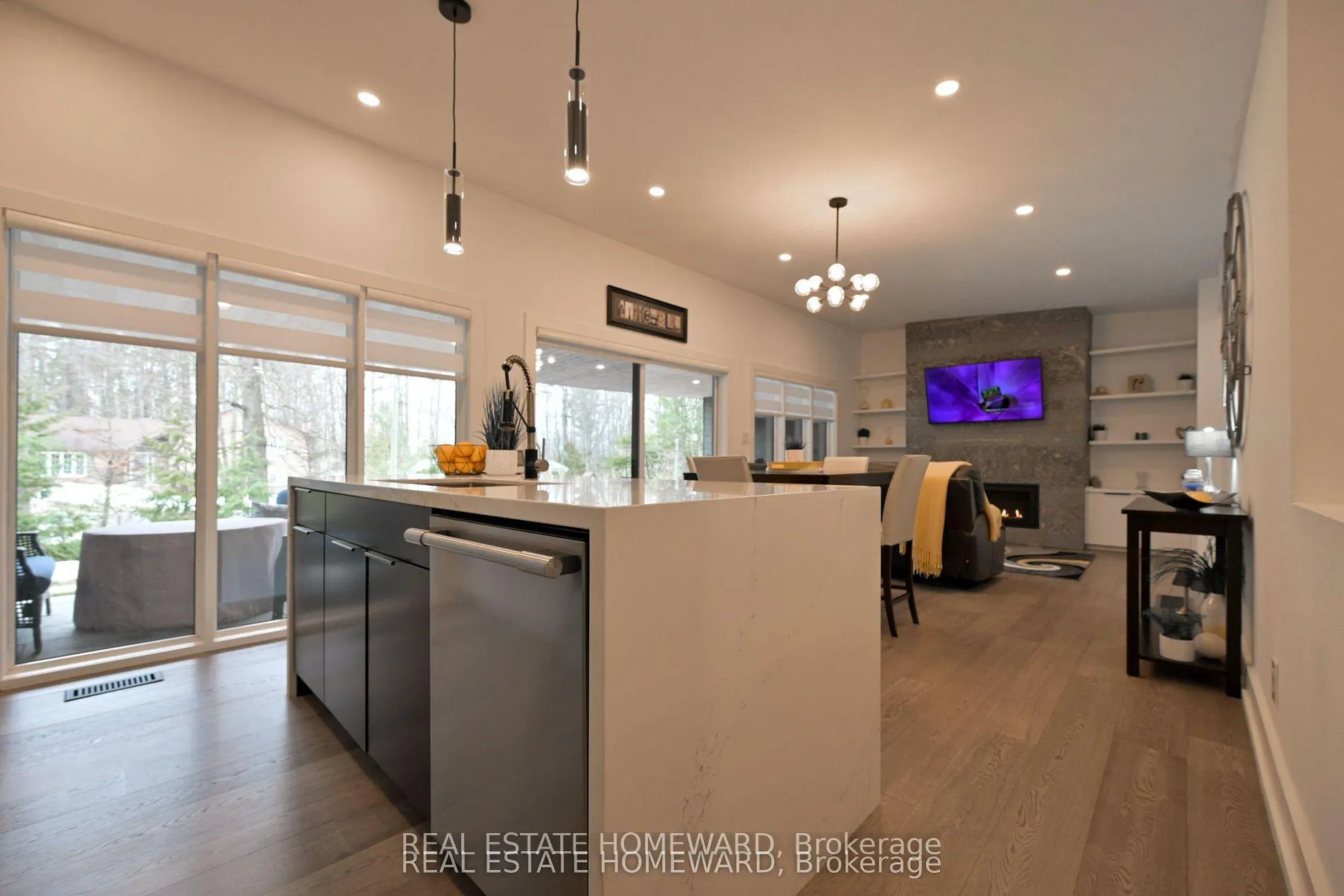 Photo 15 of 3763 fairway Road, Innisfil, Rural Innisfil — HOMEH