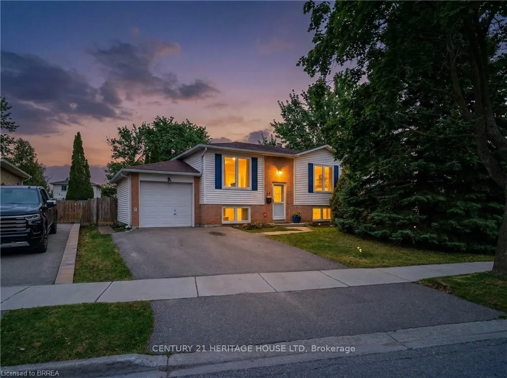 Photo 1 of 27 Jasper Street, Brantford — HOMEH