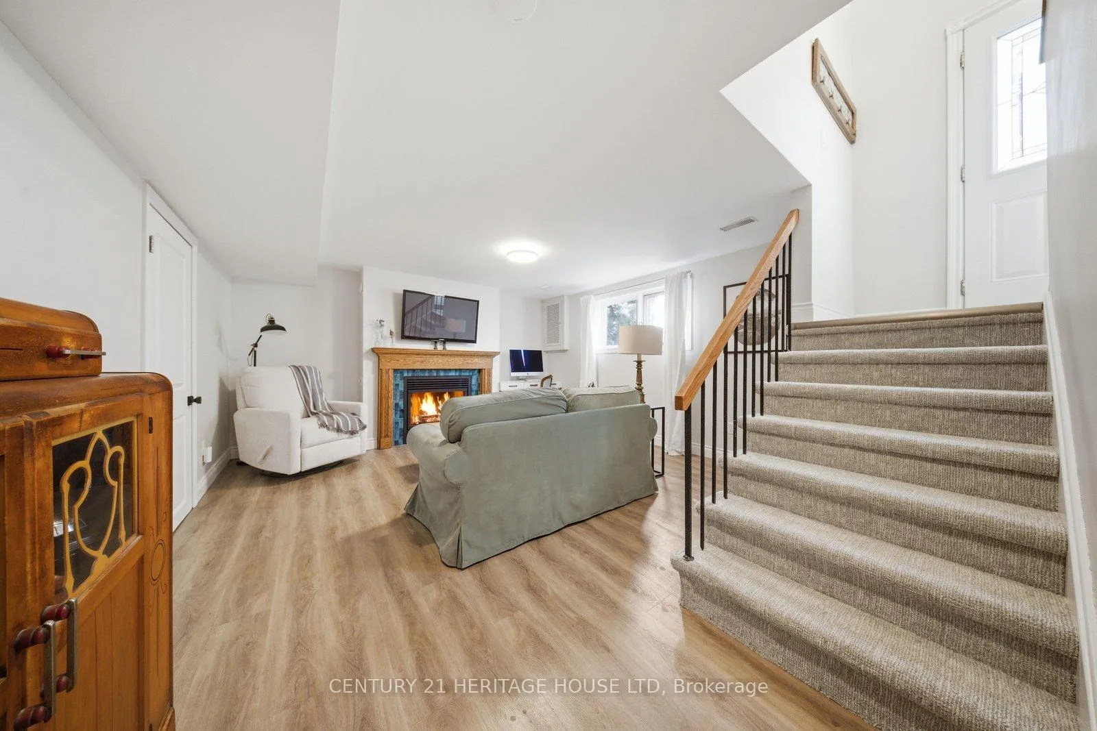 Photo 16 of 27 Jasper Street, Brantford — HOMEH