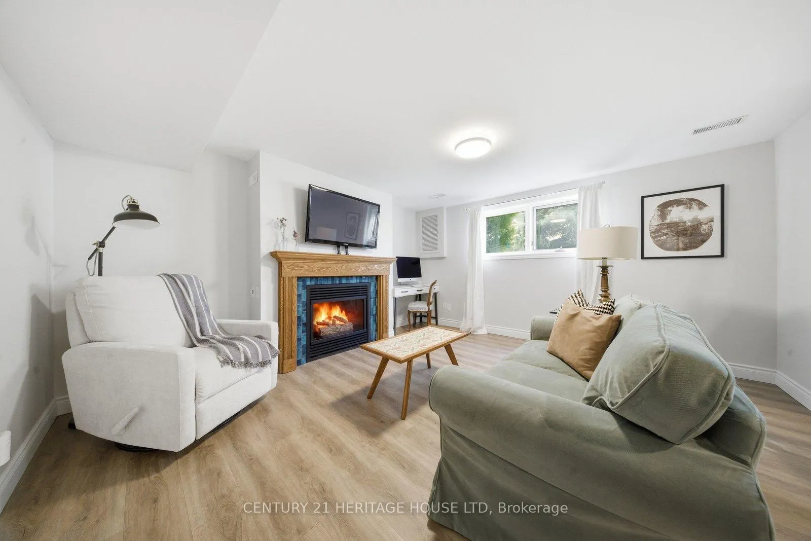 Photo 17 of 27 Jasper Street, Brantford — HOMEH