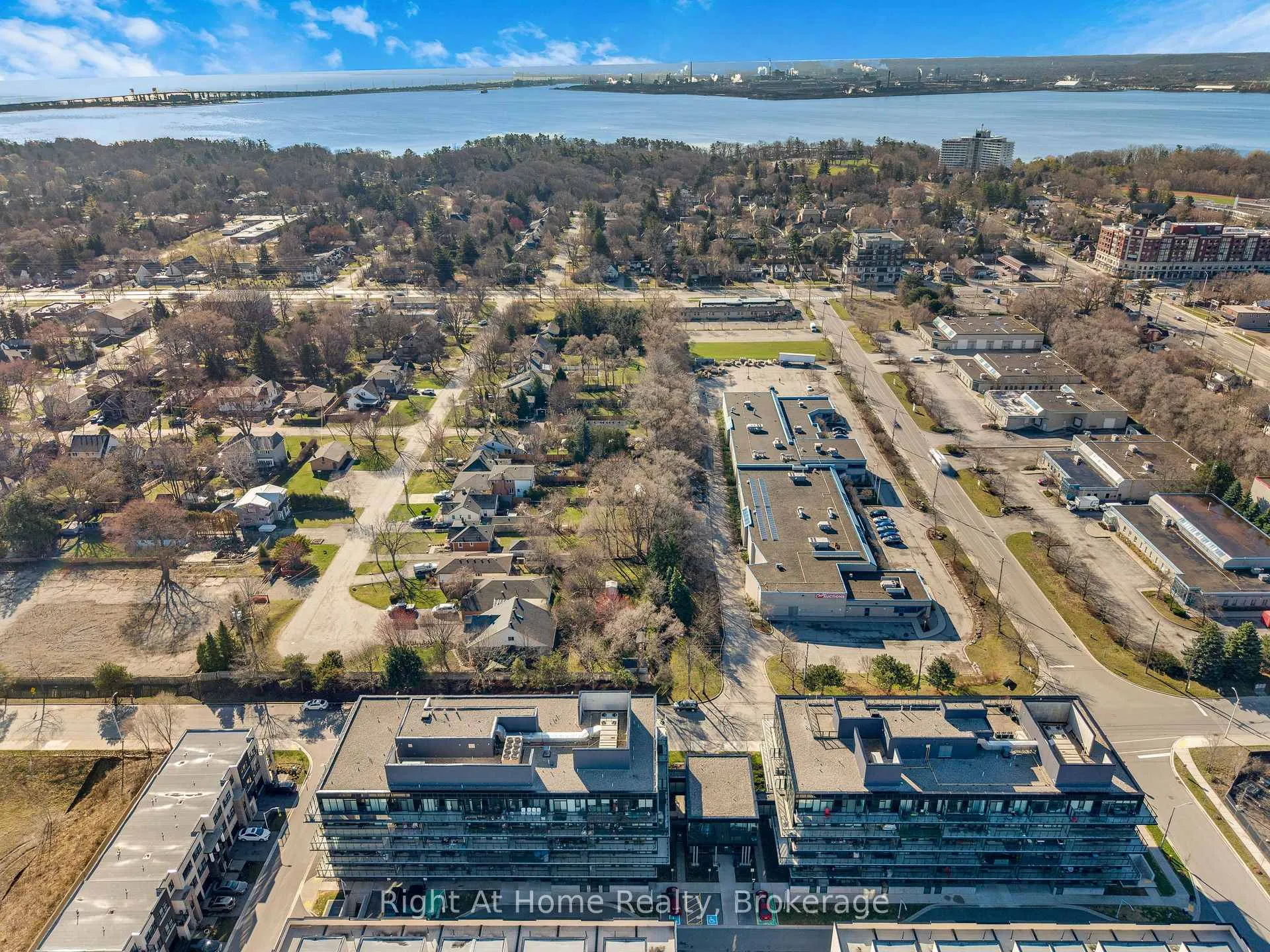 Photo 48 of Unit B426, 1119 Cooke Boulevard, Burlington, LaSalle — HOMEH