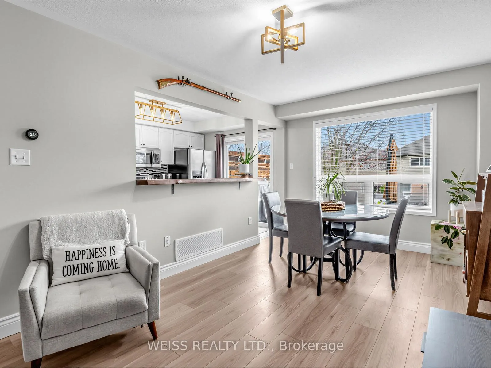 Photo 8 of 12 Sunset Place, Barrie, Holly — HOMEH