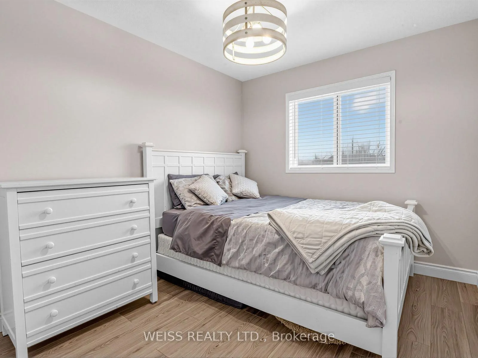 Photo 23 of 12 Sunset Place, Barrie, Holly — HOMEH