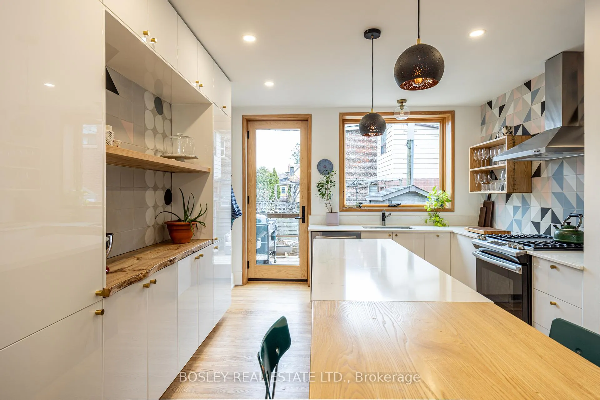 Photo 7 of 45 Greenlaw Avenue, Toronto, Corso Italia-Davenport — HOMEH