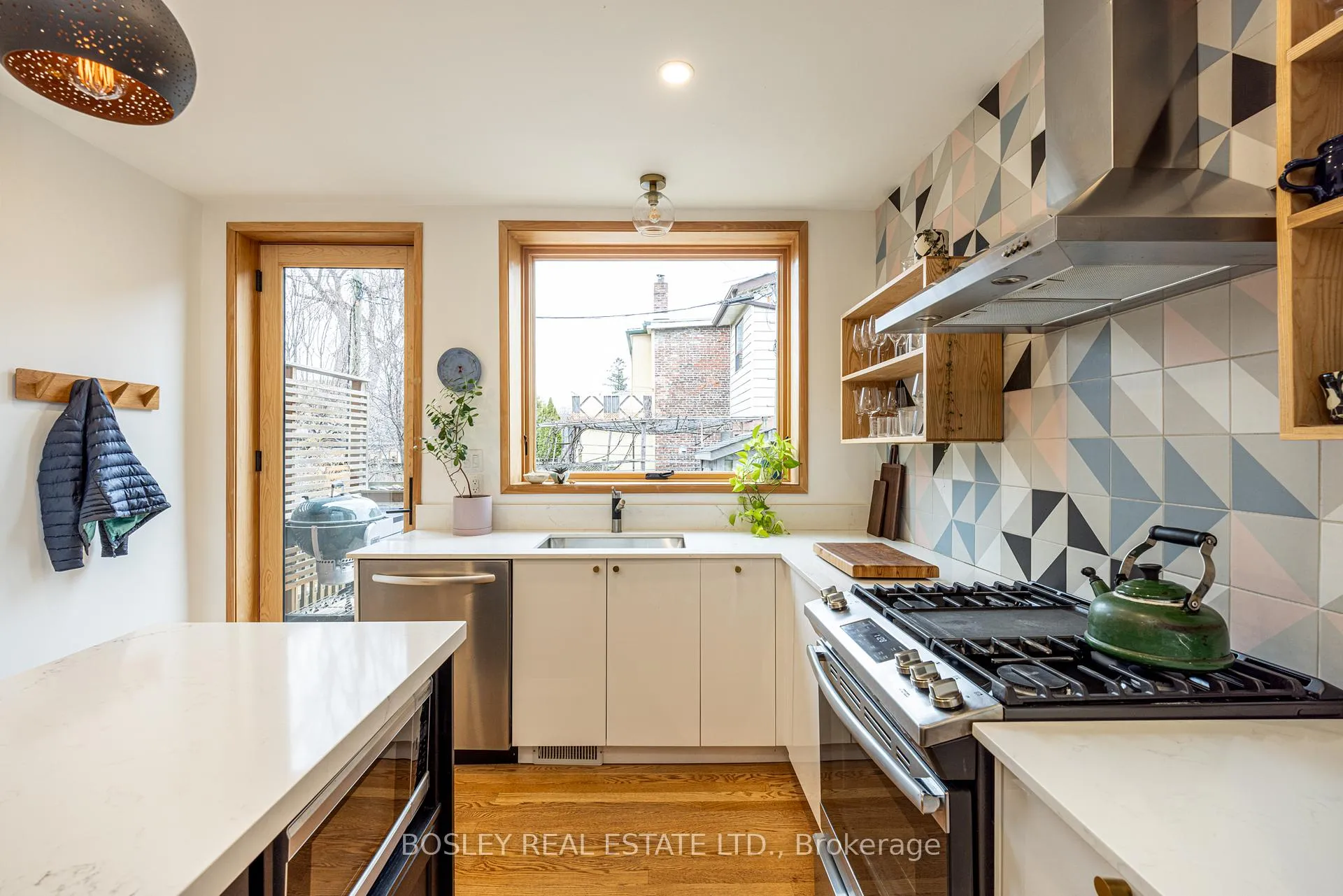 Photo 10 of 45 Greenlaw Avenue, Toronto, Corso Italia-Davenport — HOMEH