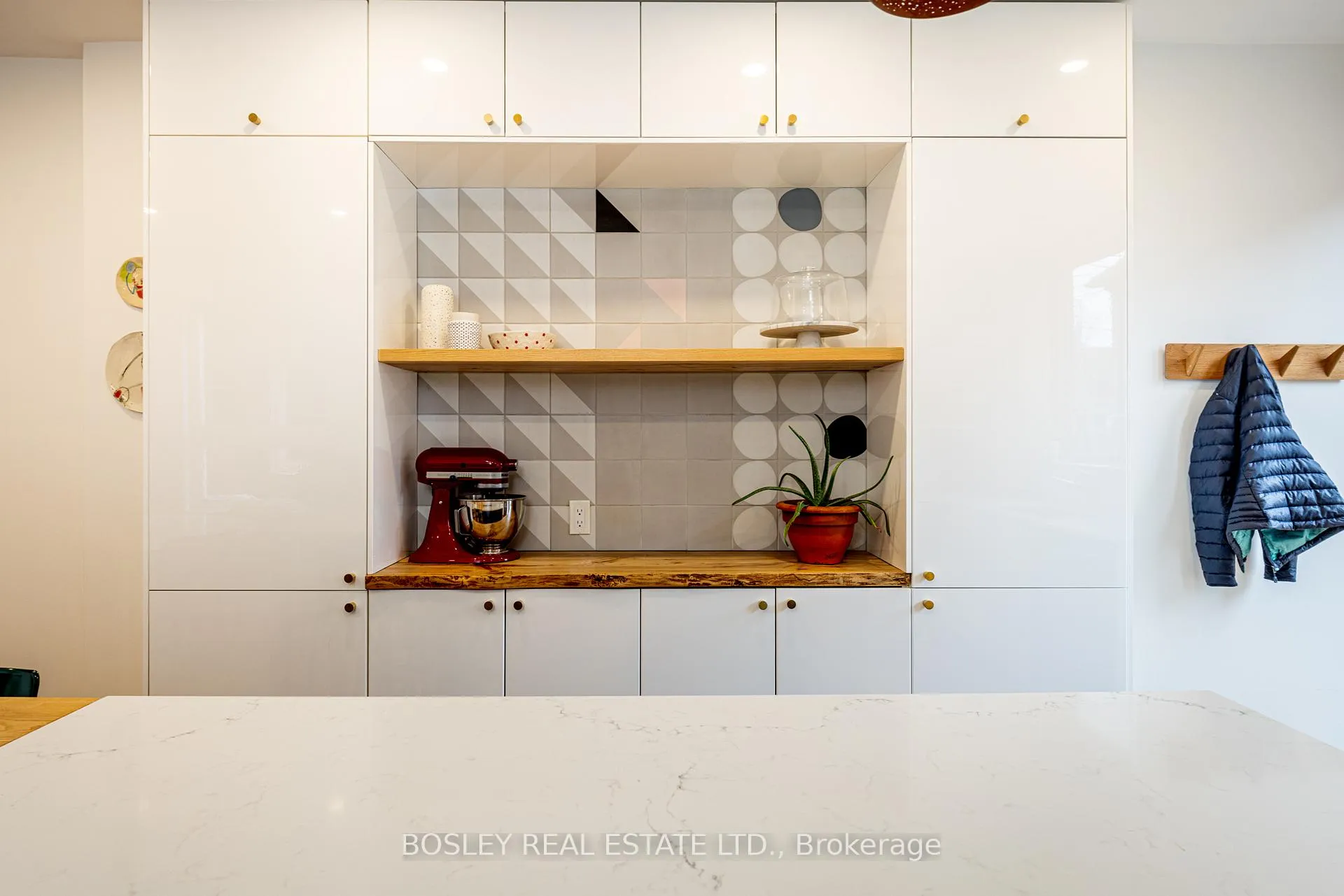 Photo 11 of 45 Greenlaw Avenue, Toronto, Corso Italia-Davenport — HOMEH