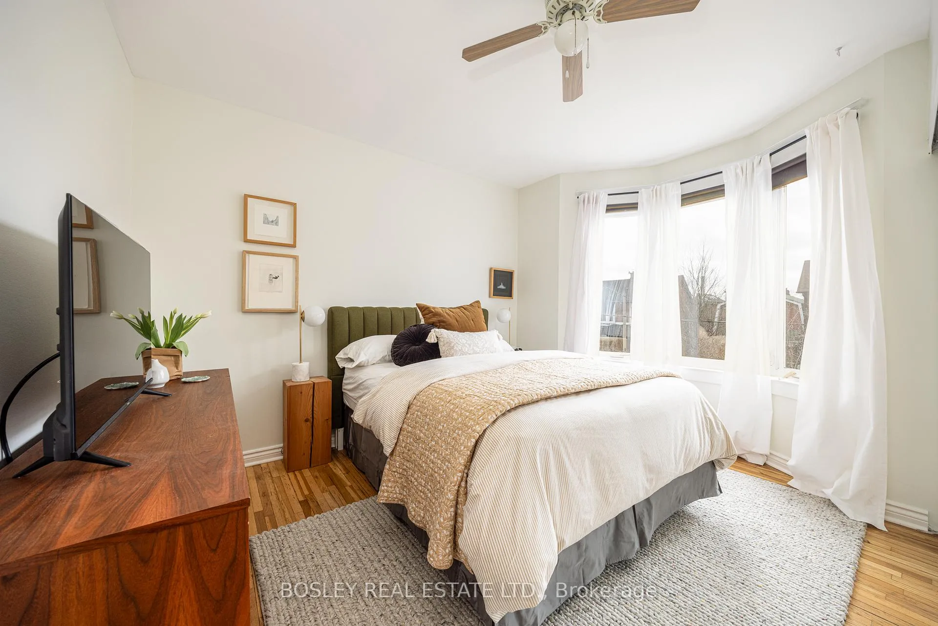 Photo 19 of 45 Greenlaw Avenue, Toronto, Corso Italia-Davenport — HOMEH